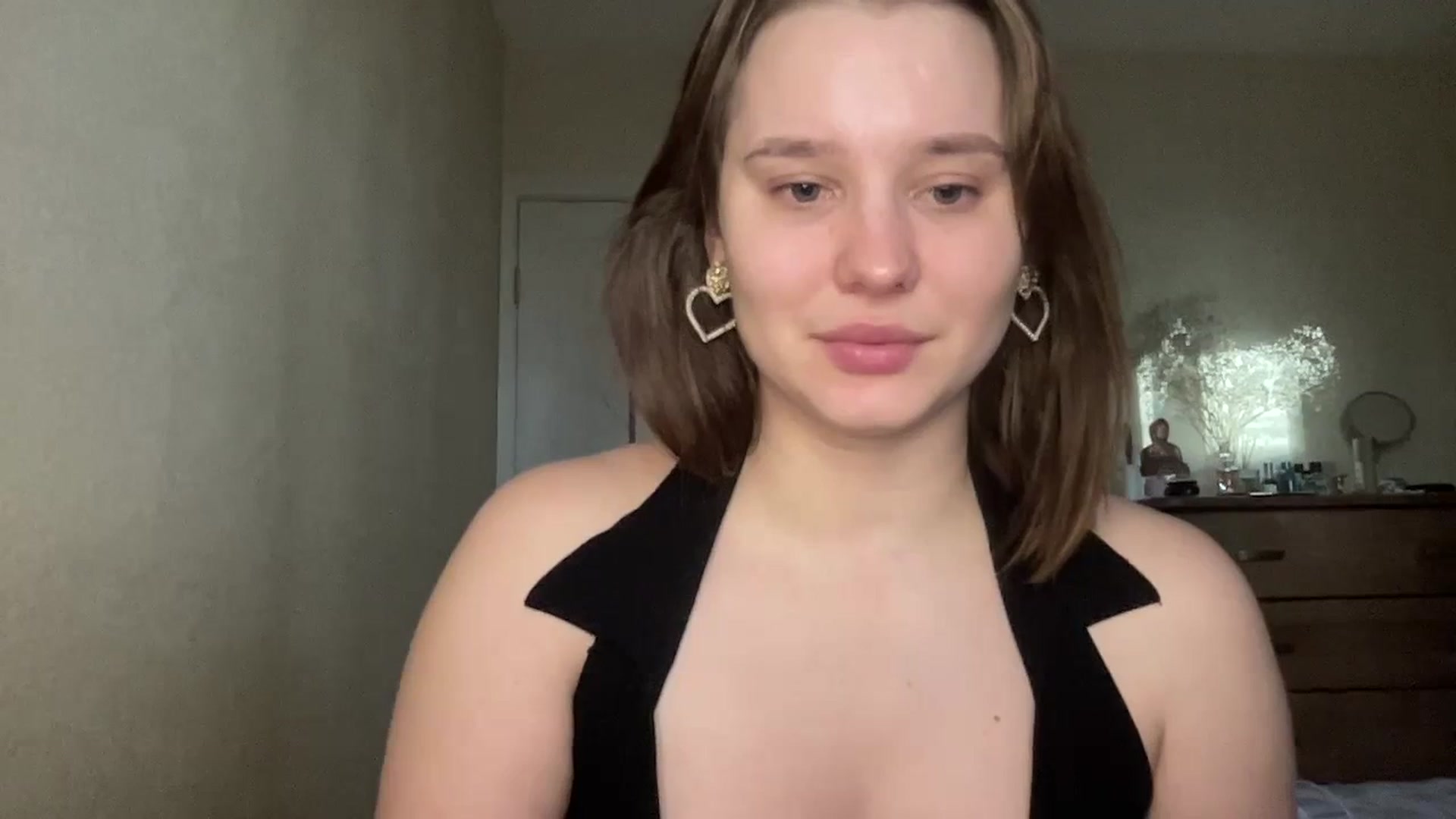 Gallery image thumbnail from TifanyTatum's myfreecams stream on, 10/13/2023, 14:18 image 17 of 20