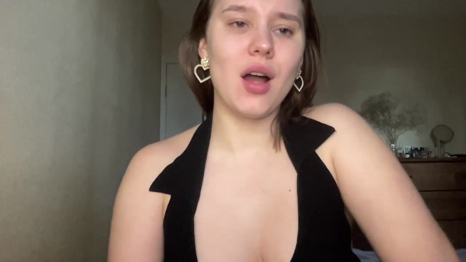 Gallery image thumbnail from TifanyTatum's myfreecams stream on, 10/13/2023, 14:18 image 11 of 20