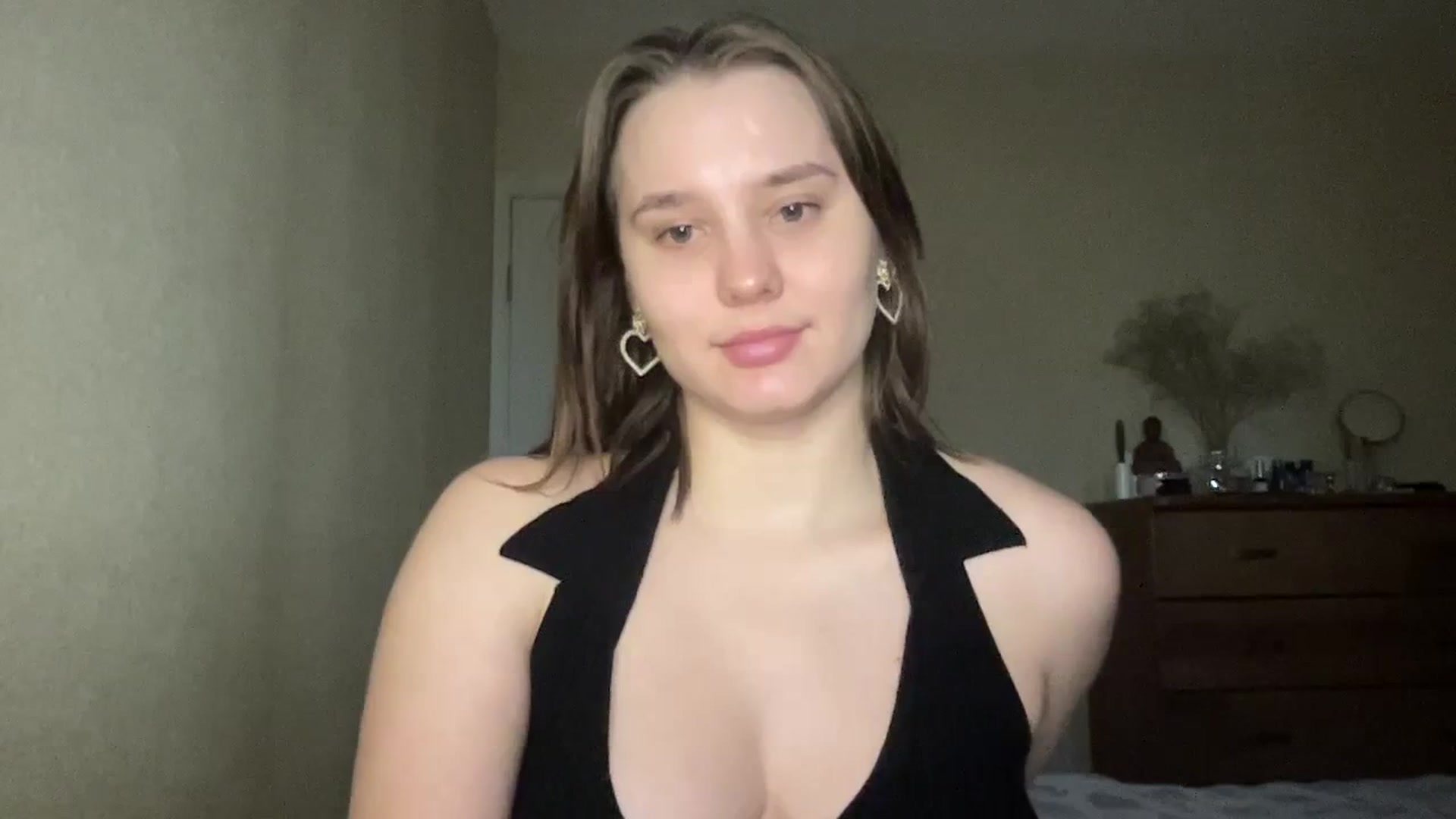 Gallery image thumbnail from TifanyTatum's myfreecams stream on, 10/13/2023, 15:02 image 9 of 20