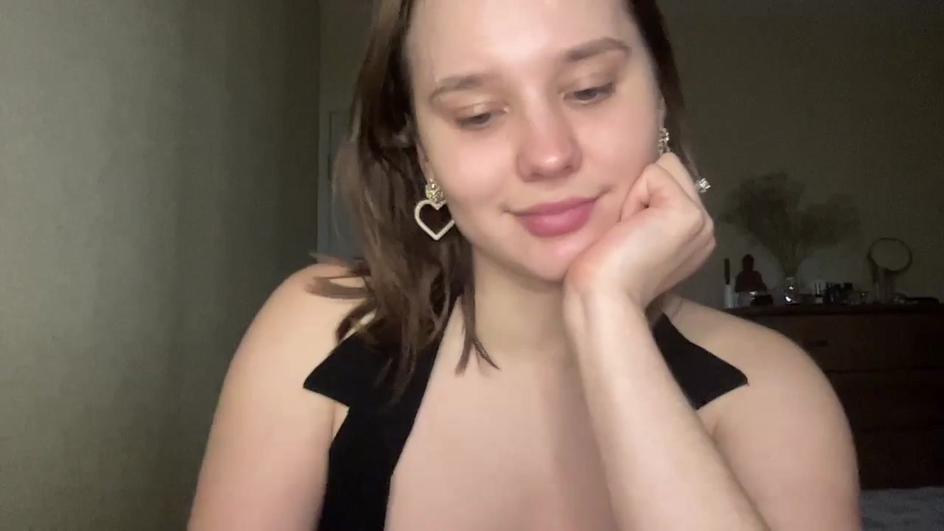 Gallery image thumbnail from TifanyTatum's myfreecams stream on, 10/13/2023, 15:02 image 8 of 20