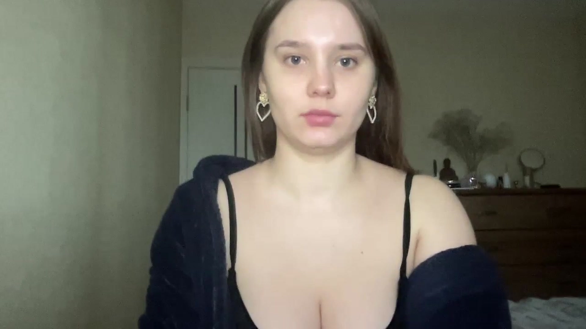 Gallery image thumbnail from TifanyTatum's myfreecams stream on, 10/16/2023, 12:30 image 12 of 20