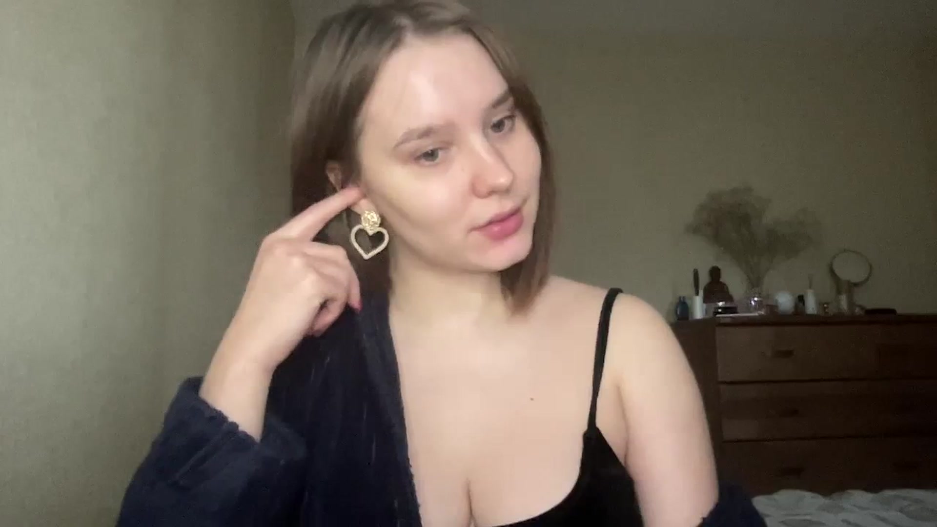 Gallery image thumbnail from TifanyTatum's myfreecams stream on, 10/16/2023, 12:30 image 18 of 20