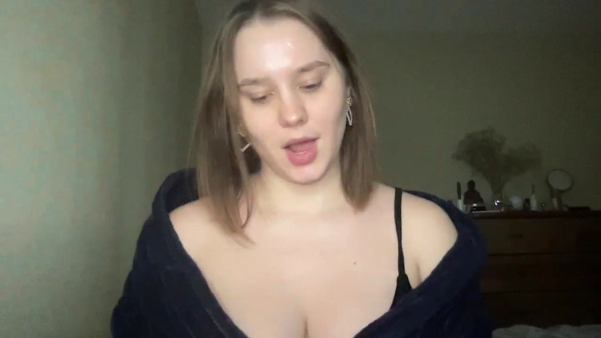 Gallery image thumbnail from TifanyTatum's myfreecams stream on, 10/16/2023, 14:02 image 14 of 20