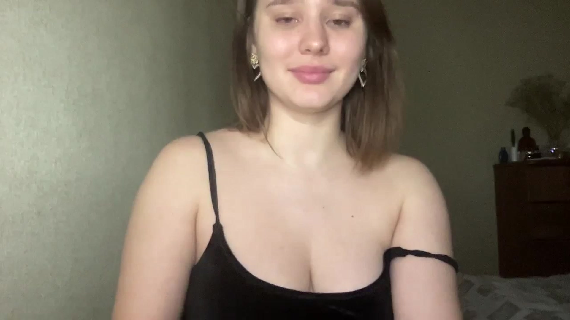 Gallery image thumbnail from TifanyTatum's myfreecams stream on, 10/16/2023, 15:02 image 10 of 20