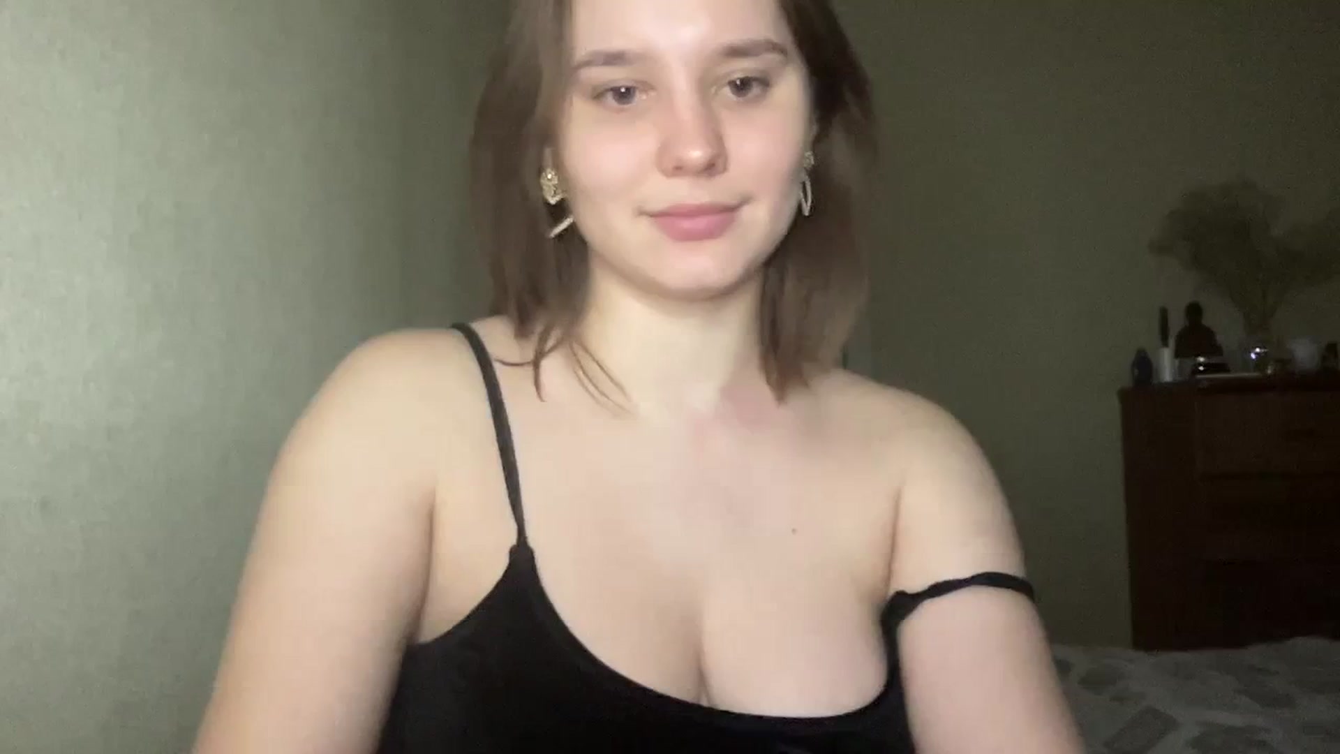 Gallery image thumbnail from TifanyTatum's myfreecams stream on, 10/16/2023, 15:02 image 16 of 20
