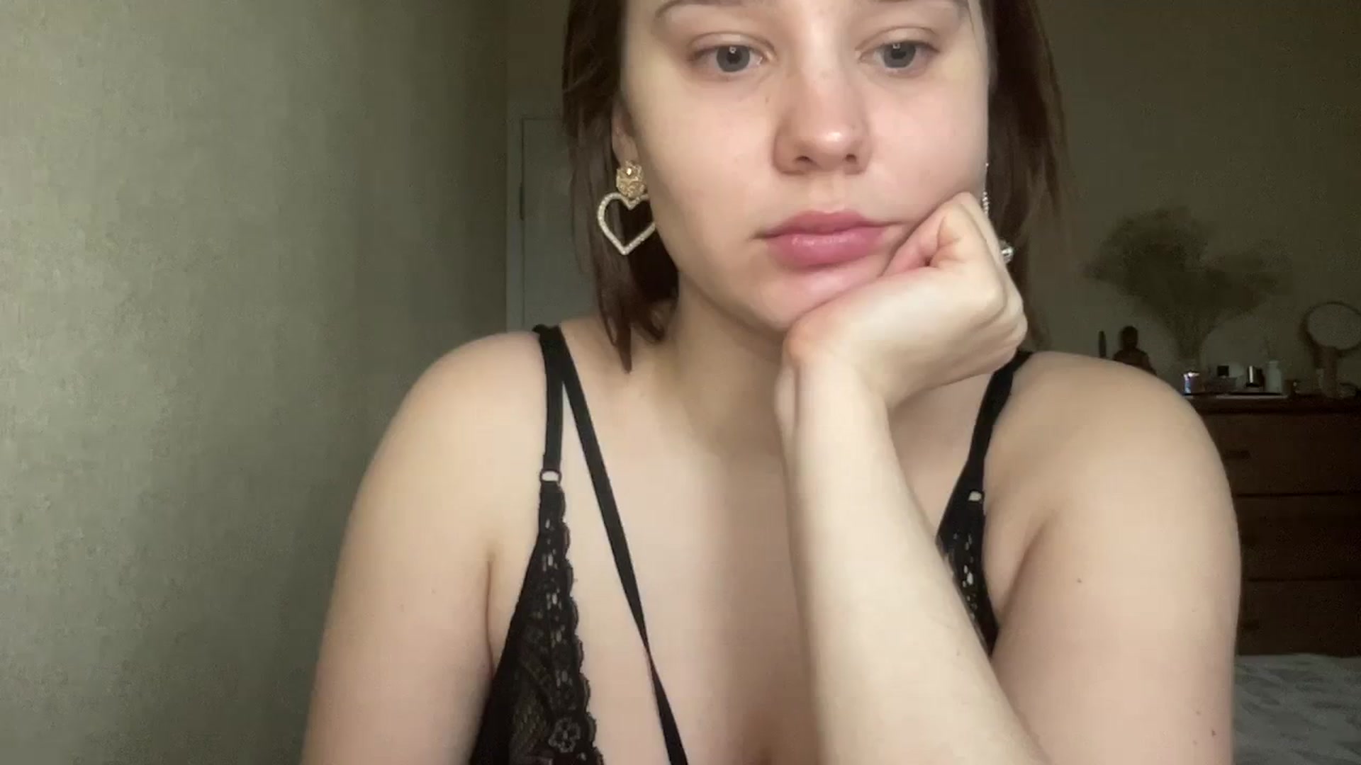 Gallery image thumbnail from TifanyTatum's myfreecams stream on, 10/18/2023, 10:14 image 9 of 20