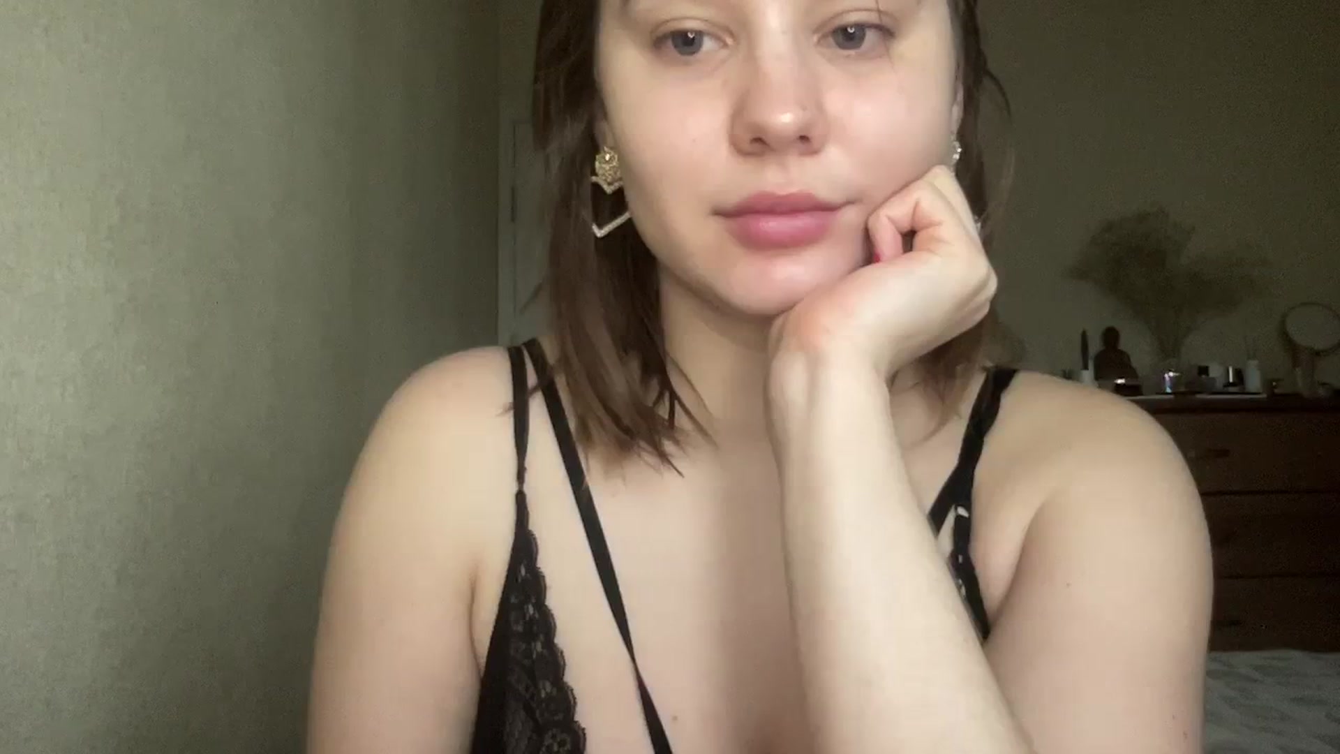 Gallery image thumbnail from TifanyTatum's myfreecams stream on, 10/18/2023, 10:14 image 18 of 20