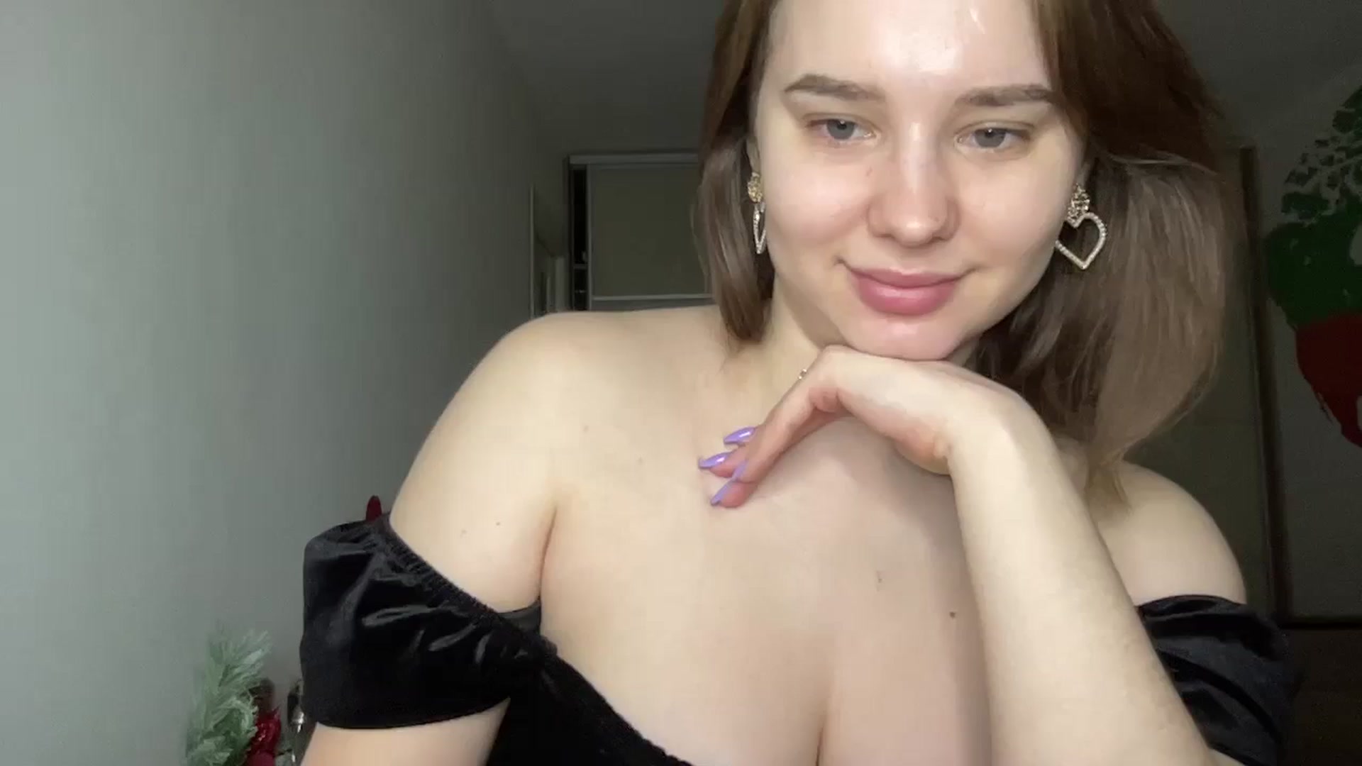 Gallery image thumbnail from TifanyTatum's myfreecams stream on, 10/28/2023, 10:43 image 2 of 20