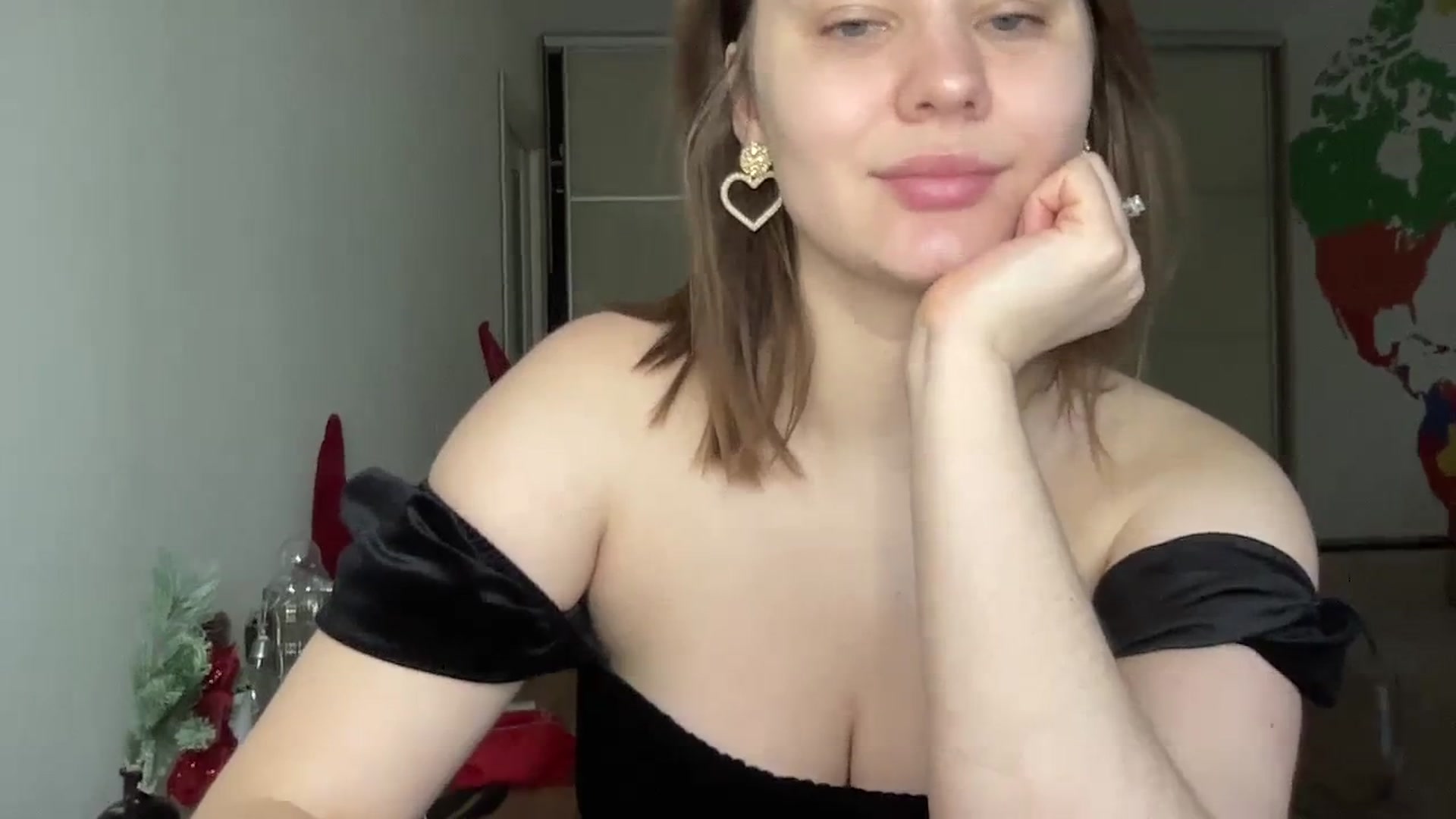 Gallery image thumbnail from TifanyTatum's myfreecams stream on, 10/28/2023, 11:24 image 19 of 20