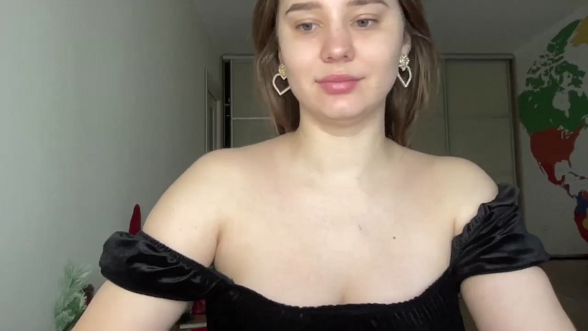 Gallery image thumbnail from TifanyTatum's myfreecams stream on, 10/28/2023, 11:24 image 8 of 20