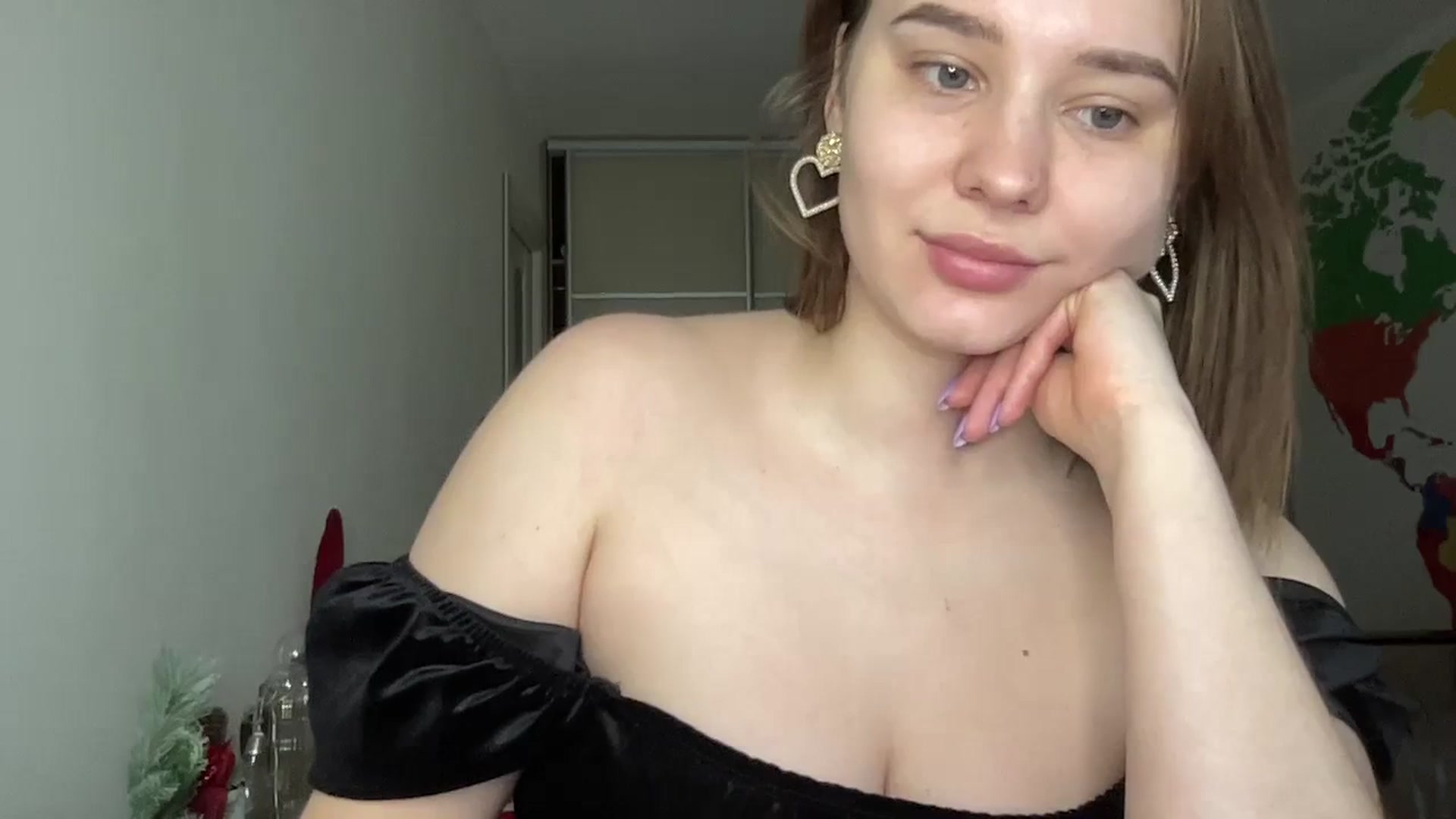Gallery image thumbnail from TifanyTatum's myfreecams stream on, 10/28/2023, 11:57 image 14 of 20