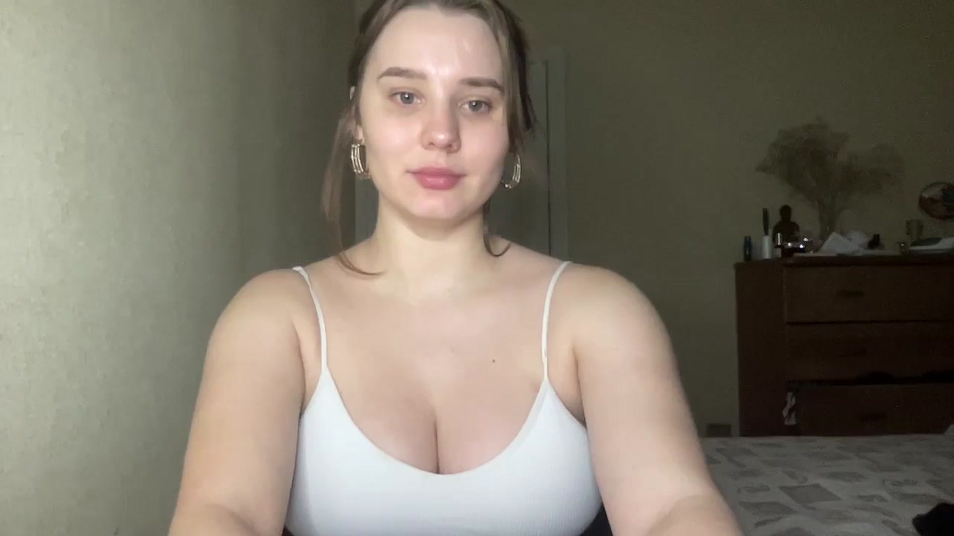 Gallery image thumbnail from TifanyTatum's myfreecams stream on, 11/02/2023, 14:55 image 2 of 20