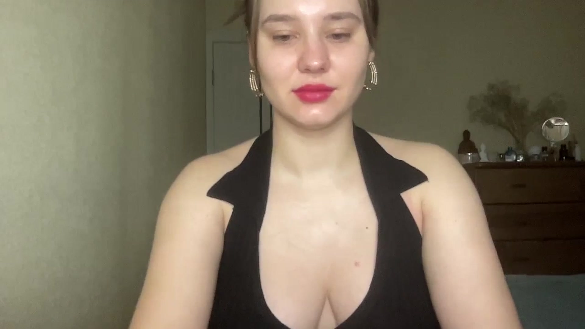 Gallery image thumbnail from TifanyTatum's myfreecams stream on, 11/08/2023, 11:59 image 3 of 20