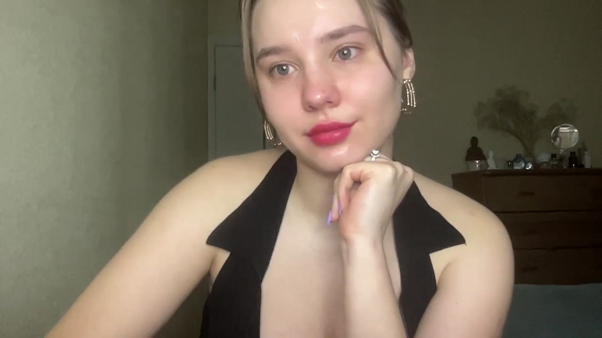 Gallery image thumbnail from TifanyTatum's myfreecams stream on, 11/08/2023, 11:59 image 18 of 20