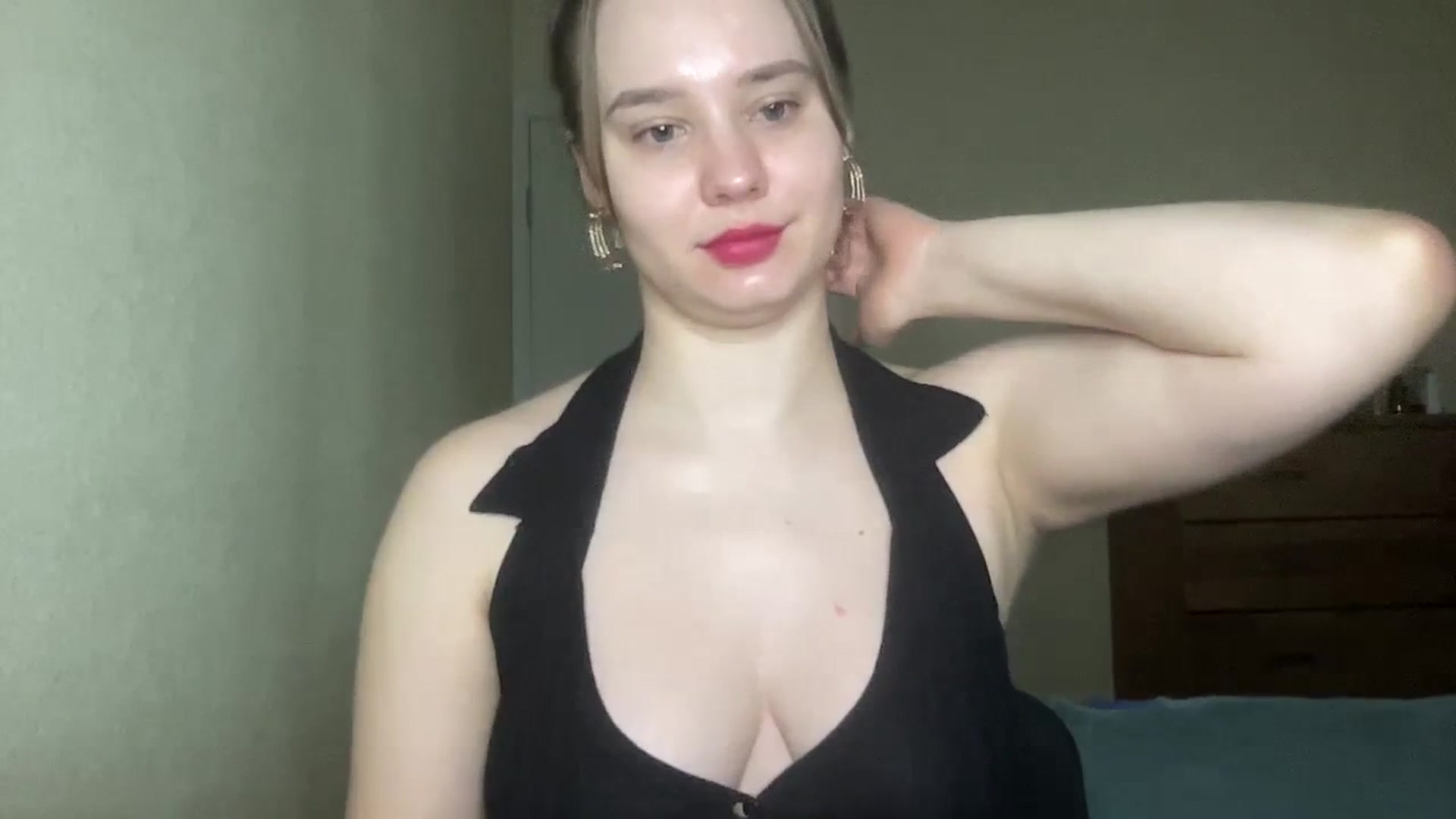 Gallery image thumbnail from TifanyTatum's myfreecams stream on, 11/08/2023, 11:59 image 10 of 20