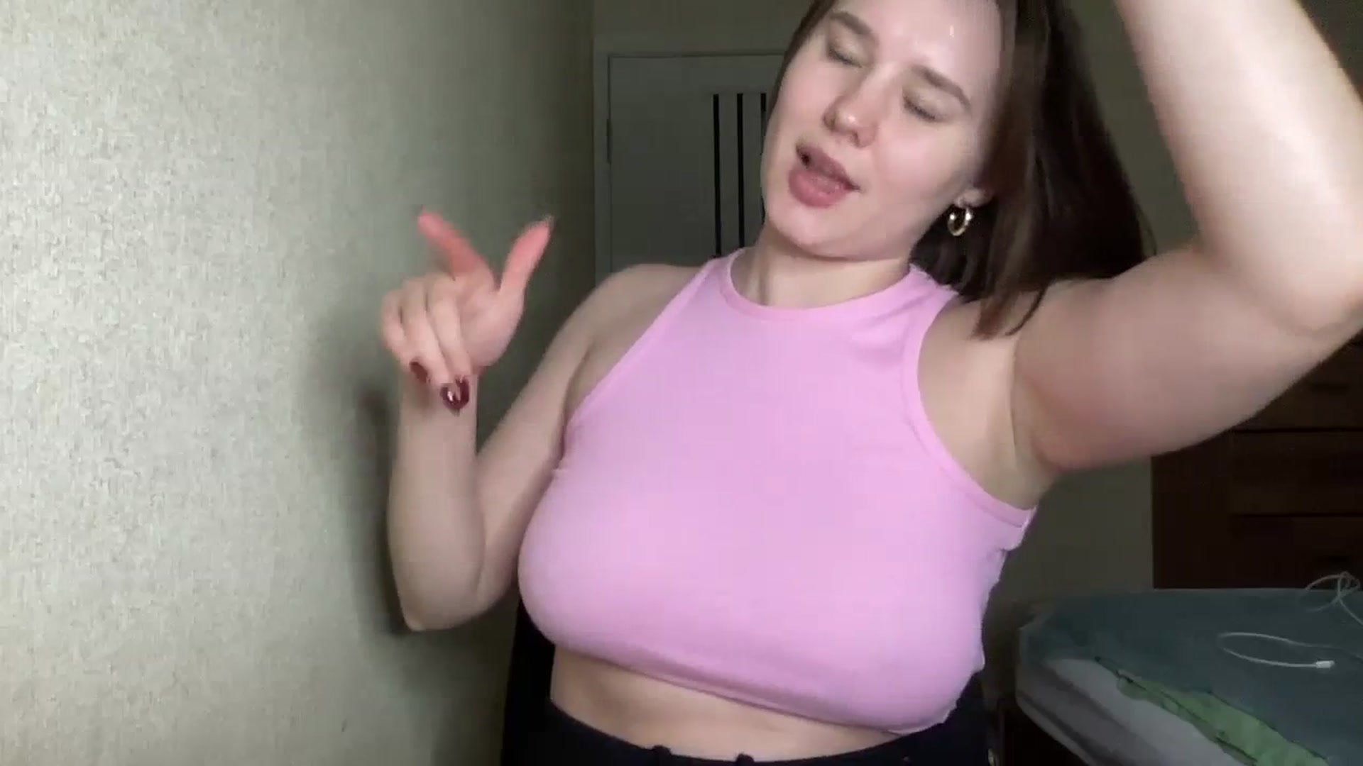 Gallery image thumbnail from TifanyTatum's myfreecams stream on, 11/15/2023, 15:22 image 17 of 20
