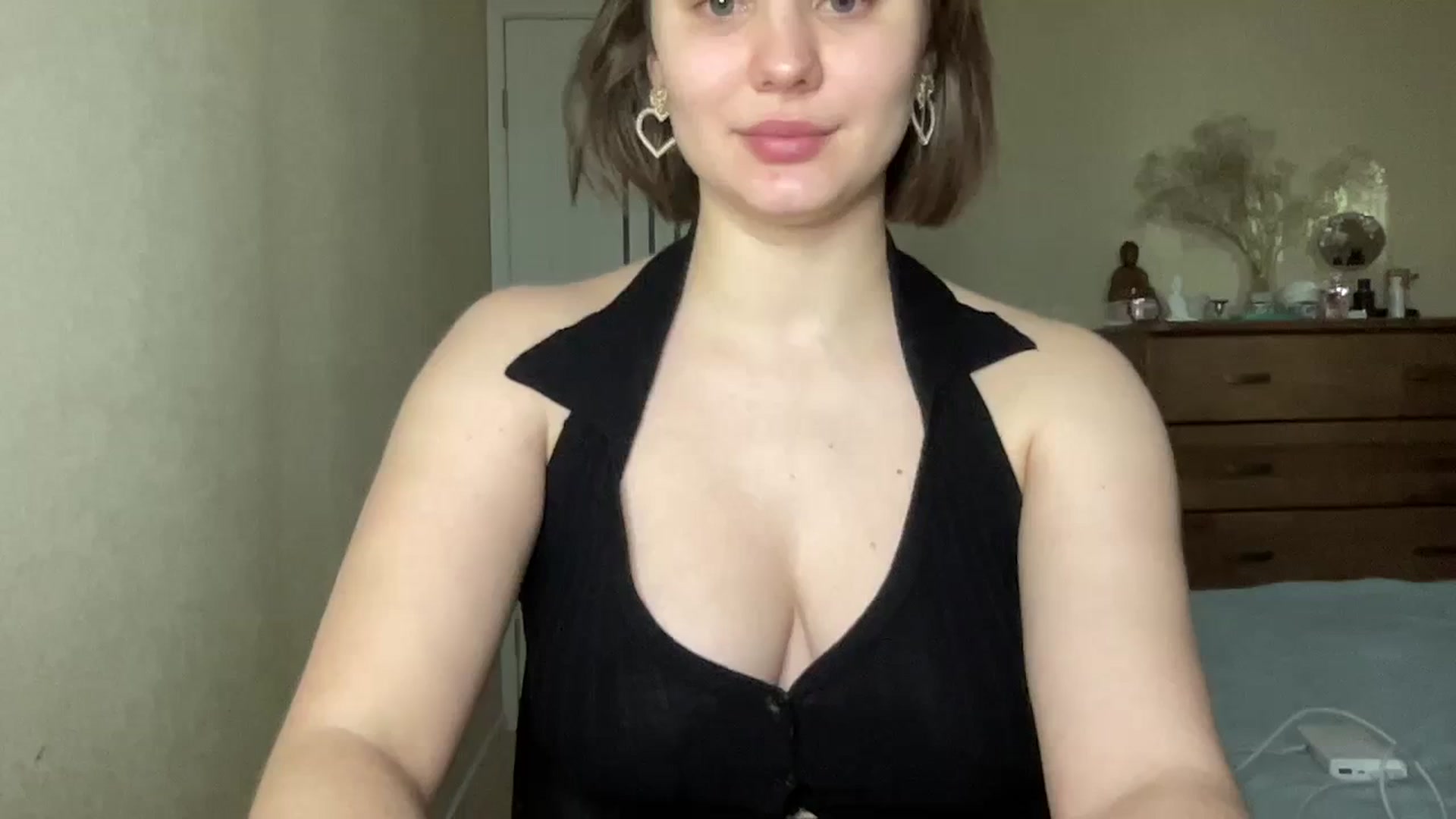 Gallery image thumbnail from TifanyTatum's myfreecams stream on, 11/20/2023, 13:03 image 17 of 20