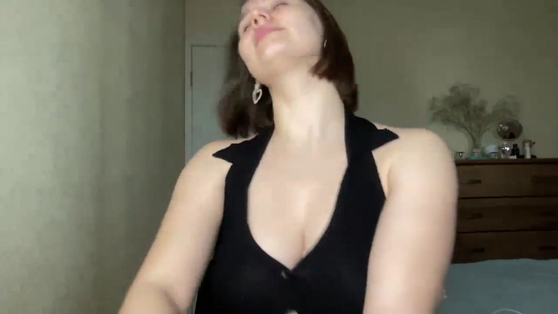 Gallery image thumbnail from TifanyTatum's myfreecams stream on, 11/20/2023, 13:03 image 2 of 20