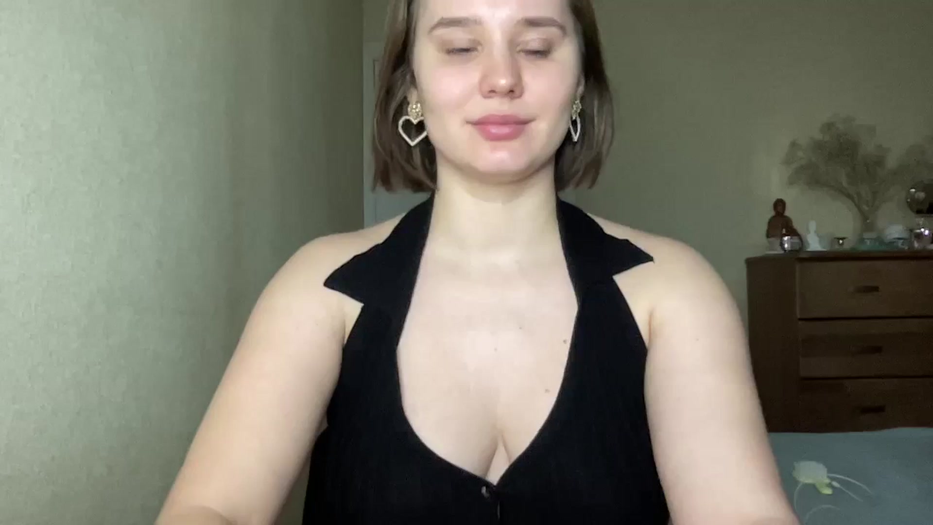 Gallery image thumbnail from TifanyTatum's myfreecams stream on, 11/20/2023, 14:03 image 2 of 20