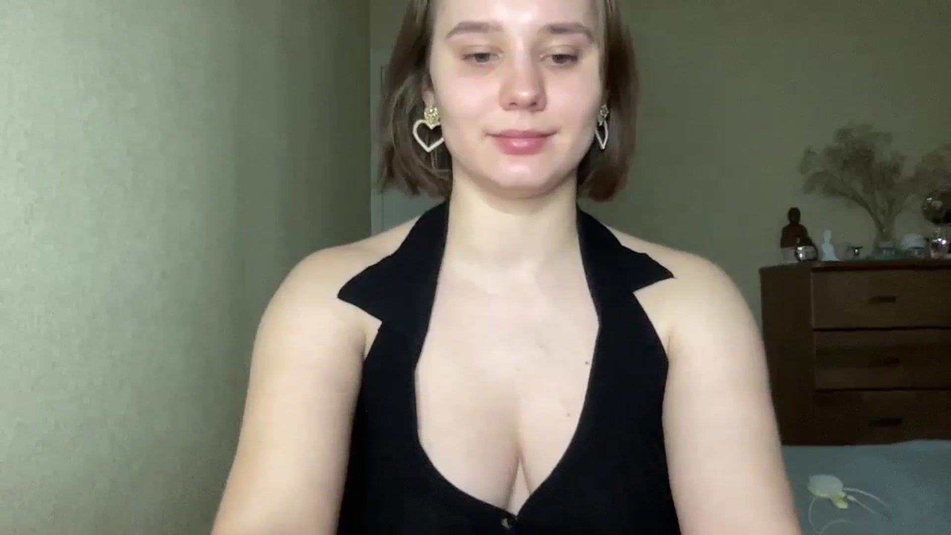 Gallery image thumbnail from TifanyTatum's myfreecams stream on, 11/20/2023, 14:03 image 9 of 20