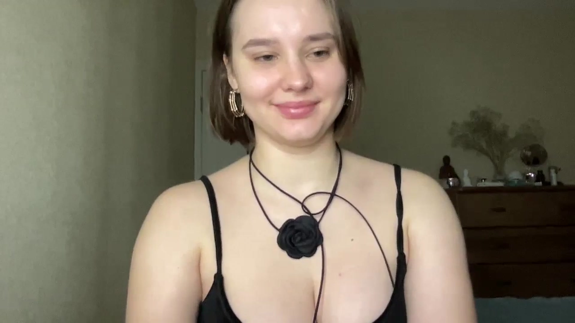 Gallery image thumbnail from TifanyTatum's myfreecams stream on, 11/21/2023, 13:11 image 7 of 20