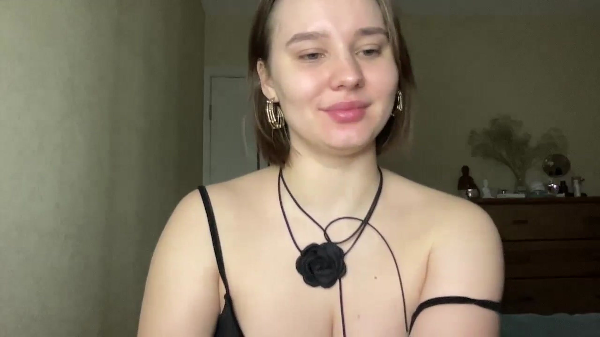 Gallery image thumbnail from TifanyTatum's myfreecams stream on, 11/21/2023, 13:11 image 10 of 20