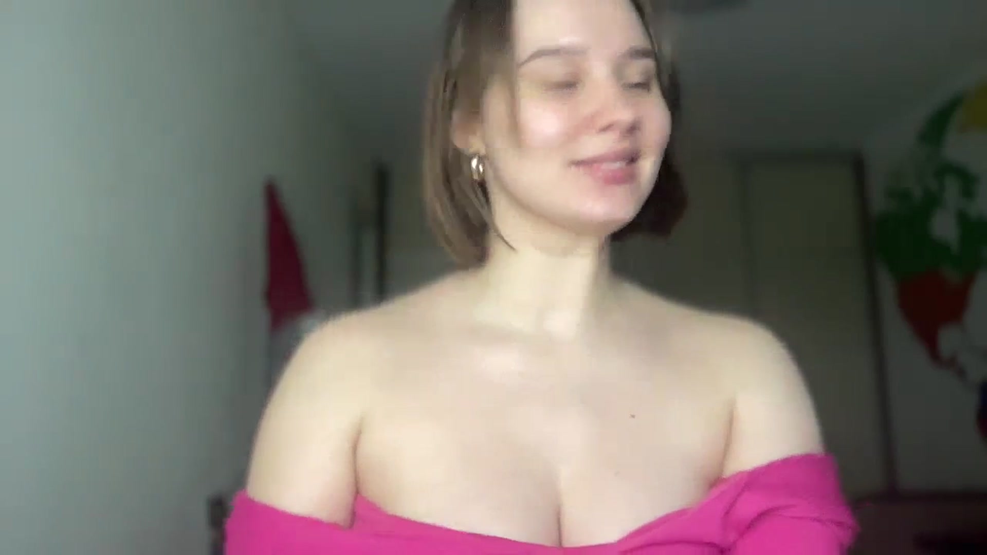 Gallery image thumbnail from TifanyTatum's myfreecams stream on, 12/01/2023, 12:29 image 18 of 20