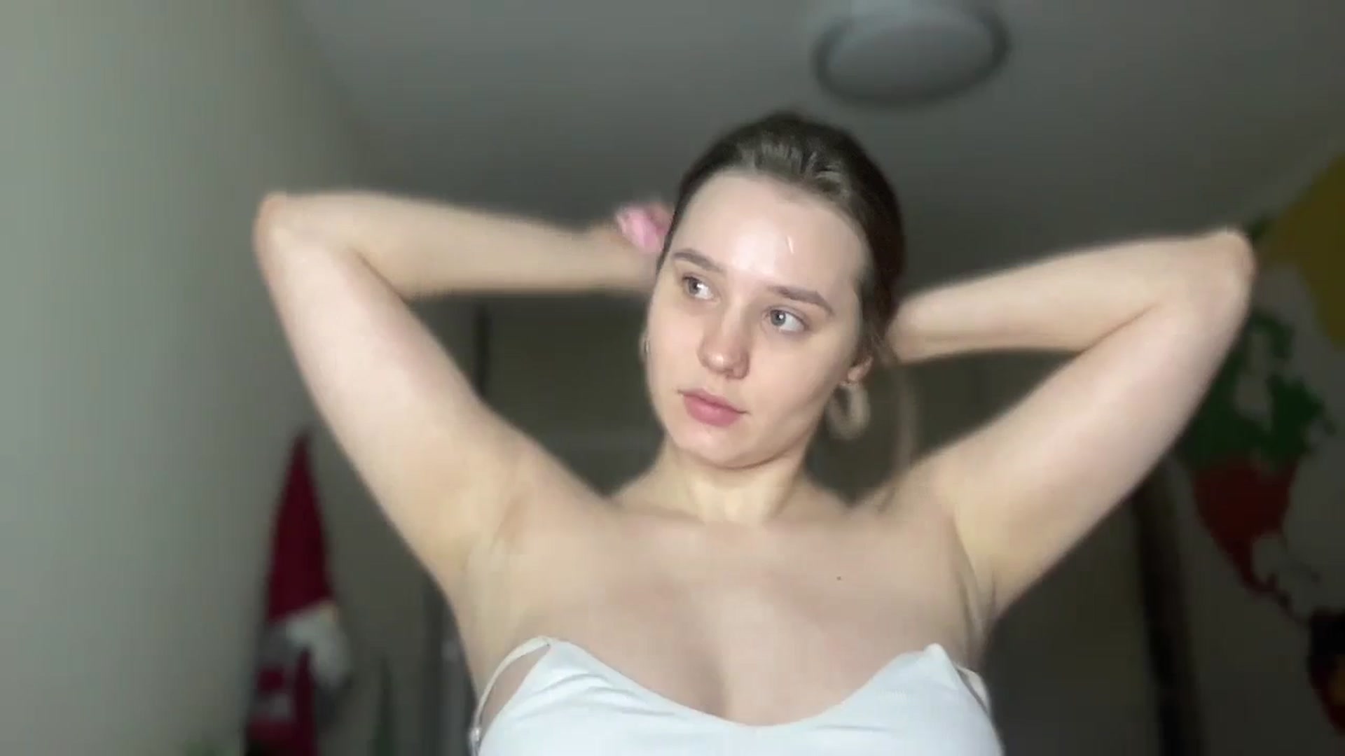 Gallery image thumbnail from TifanyTatum's myfreecams stream on, 12/03/2023, 16:31 image 16 of 20
