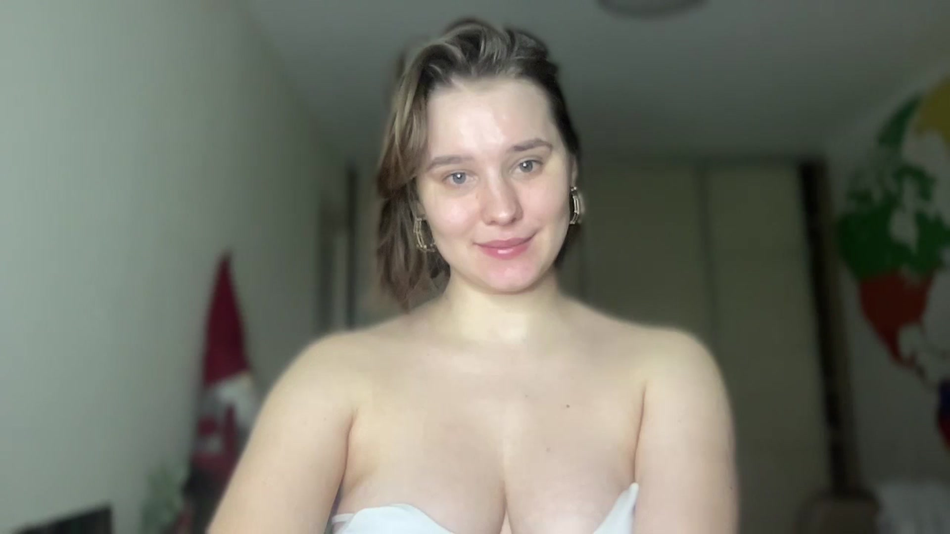 Gallery image thumbnail from TifanyTatum's myfreecams stream on, 12/03/2023, 16:31 image 3 of 20