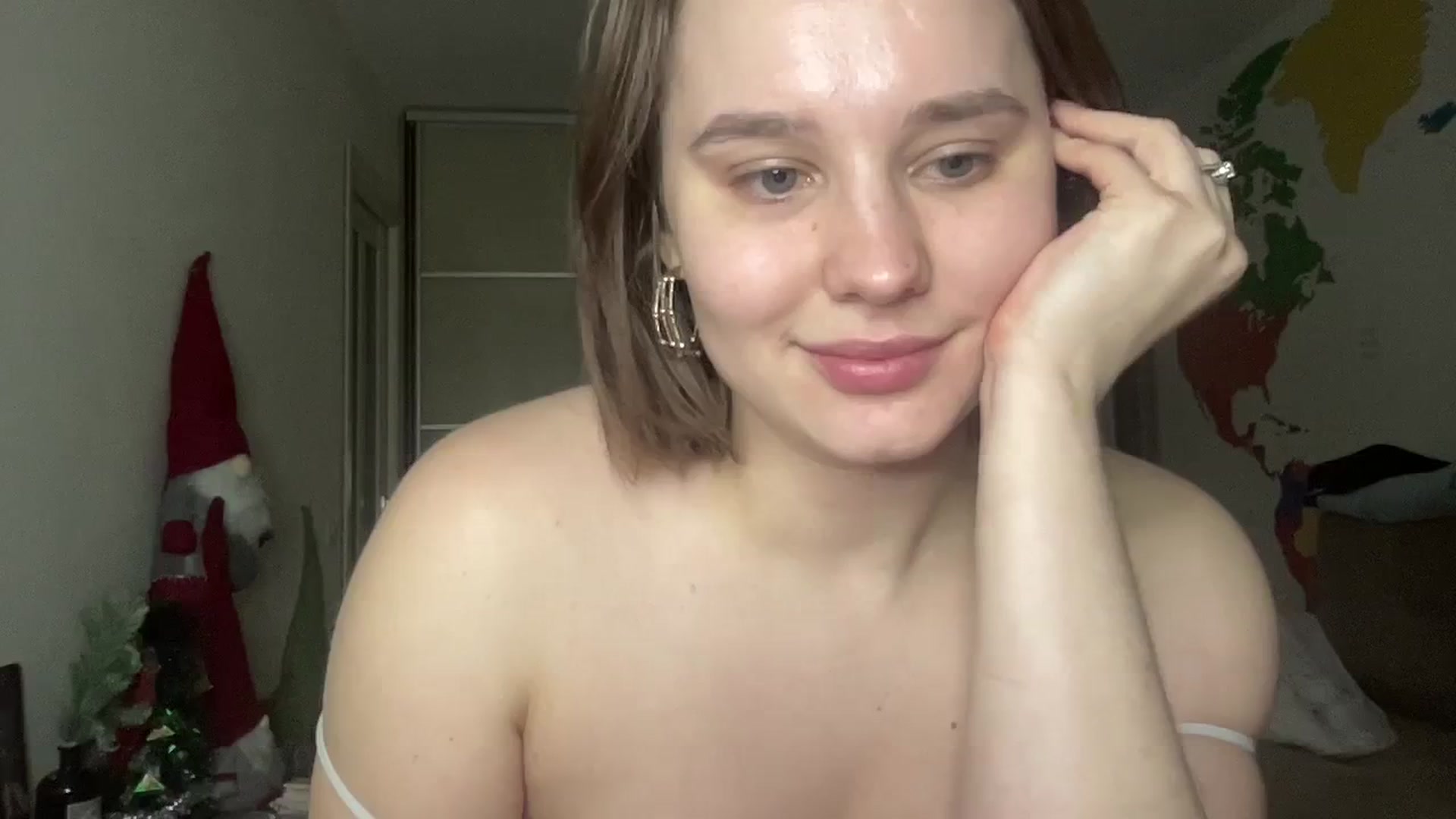 Gallery image thumbnail from TifanyTatum's myfreecams stream on, 12/03/2023, 18:19 image 16 of 20