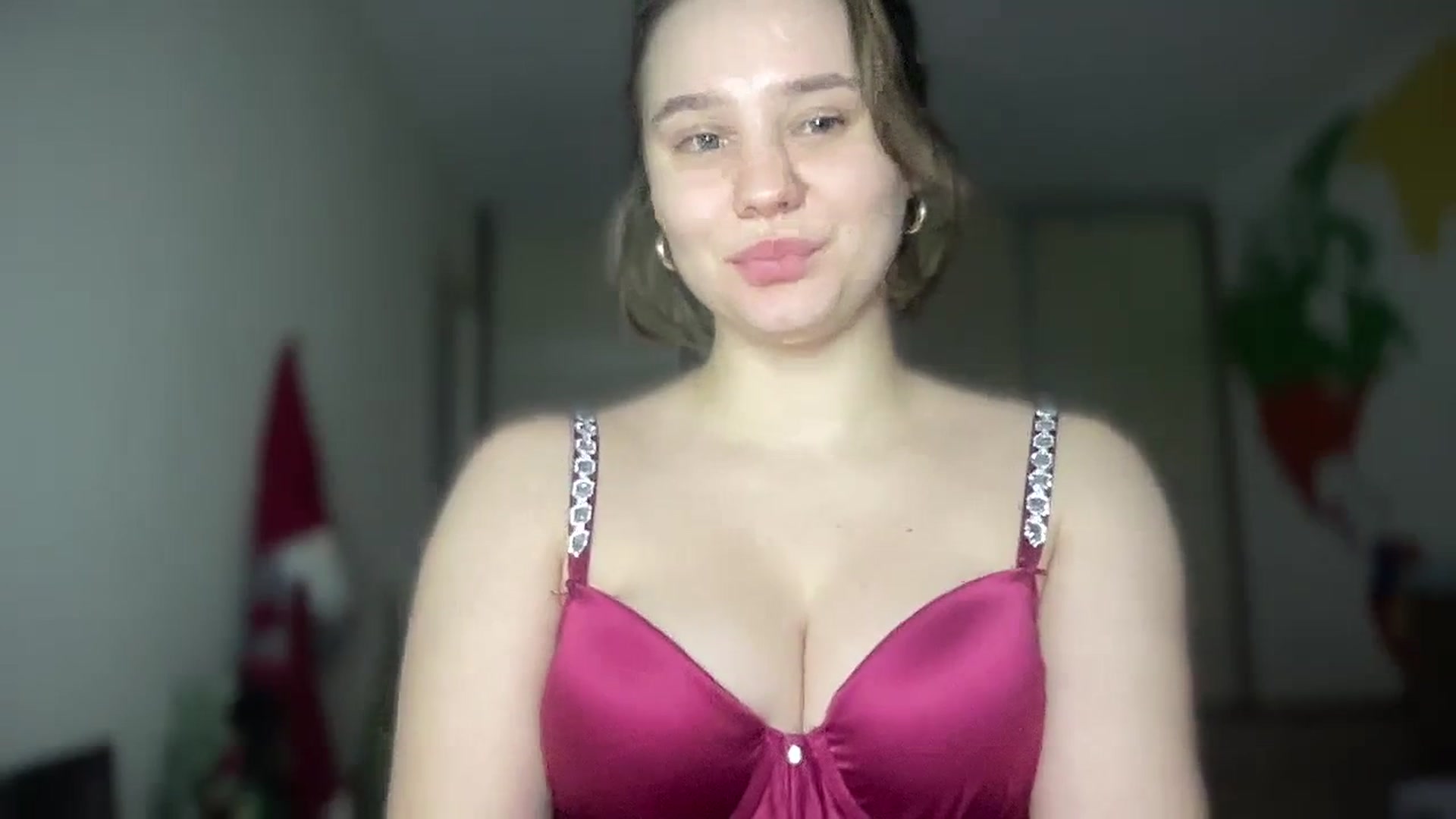 Gallery image thumbnail from TifanyTatum's myfreecams stream on, 12/04/2023, 13:16 image 14 of 20