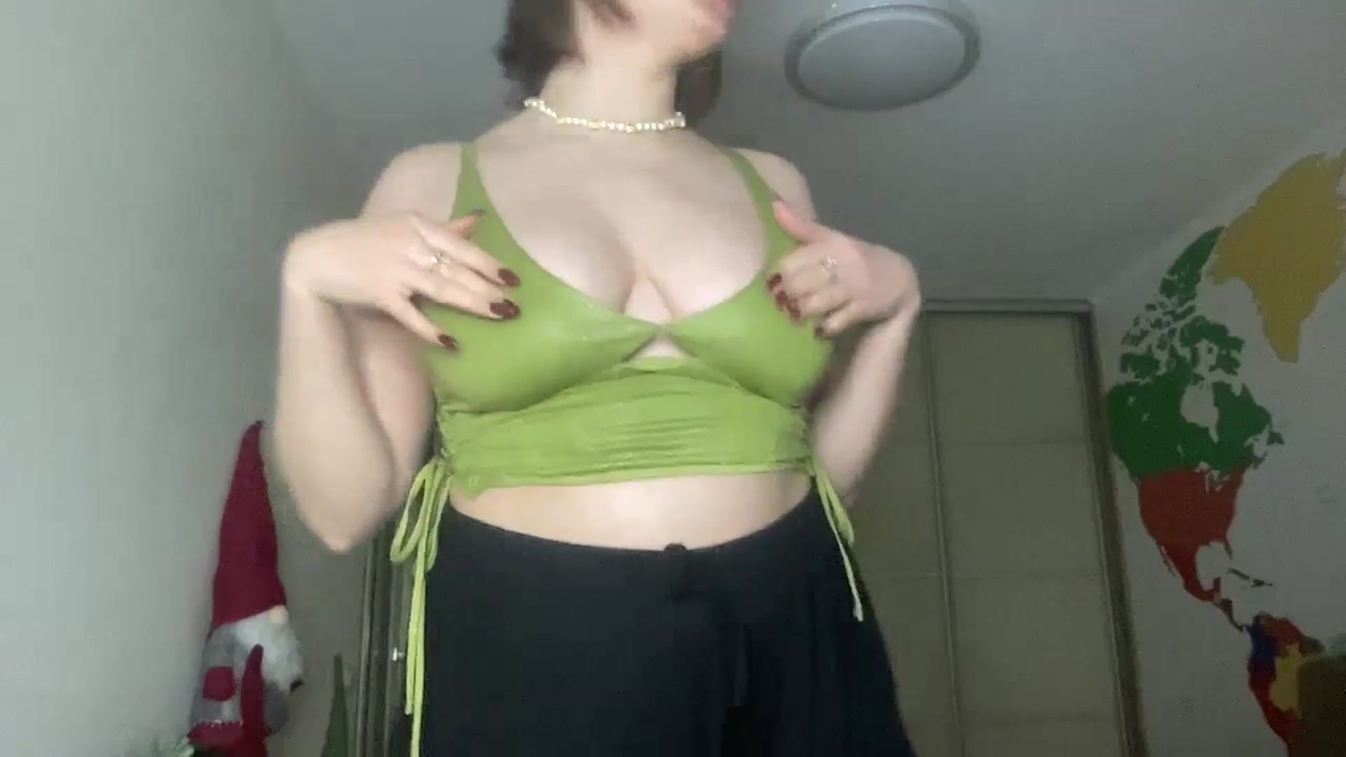 Gallery image thumbnail from TifanyTatum's myfreecams stream on, 12/06/2023, 12:26 image 17 of 20