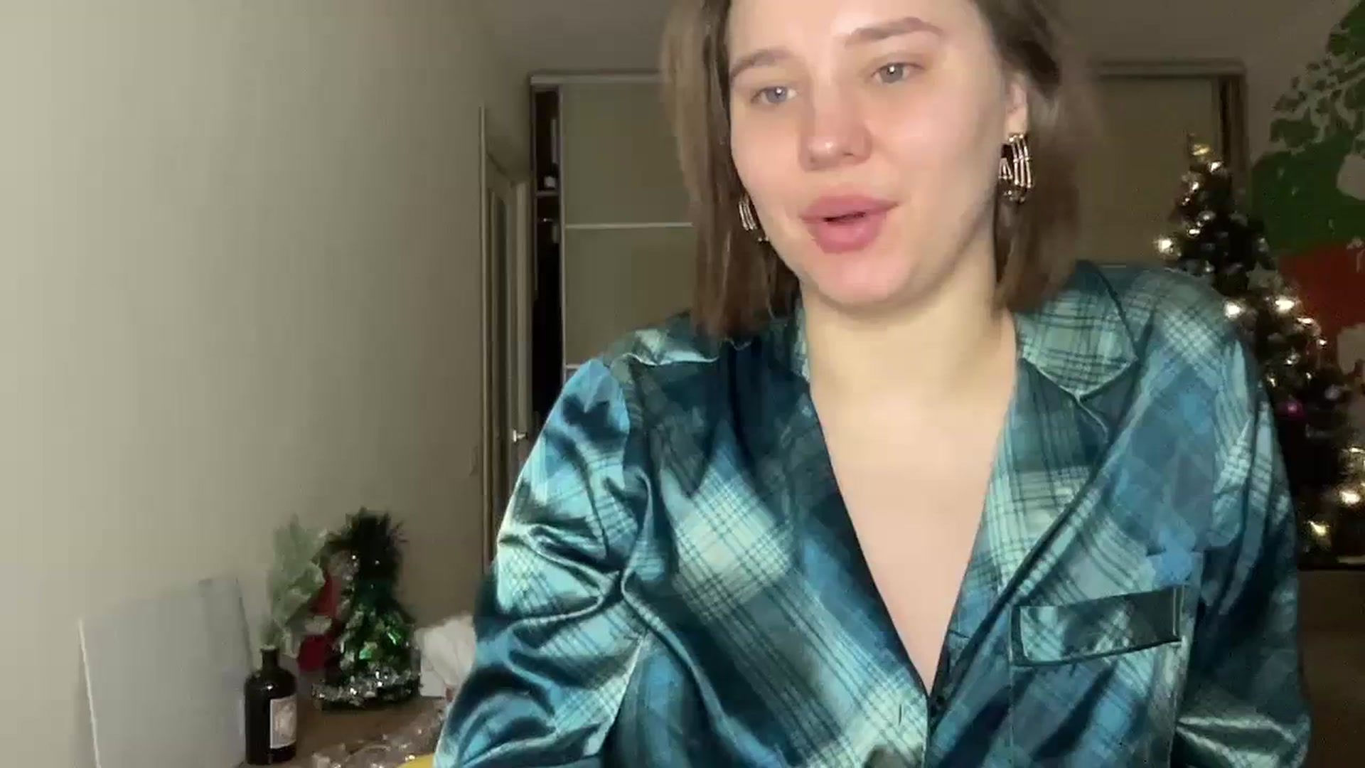 Gallery image thumbnail from TifanyTatum's myfreecams stream on, 12/17/2023, 11:28 image 7 of 20