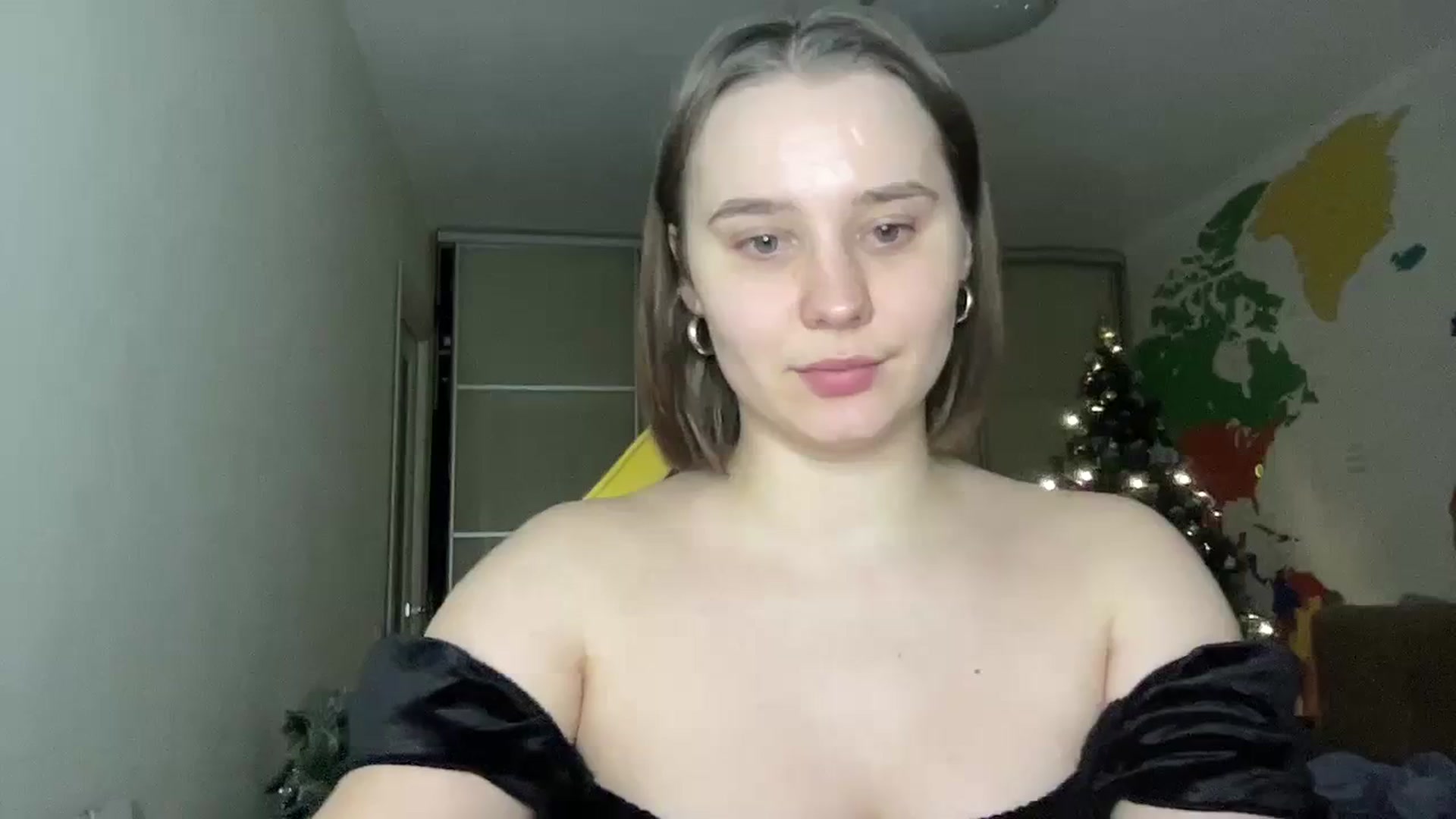 Gallery image thumbnail from TifanyTatum's myfreecams stream on, 12/25/2023, 16:03 image 9 of 20