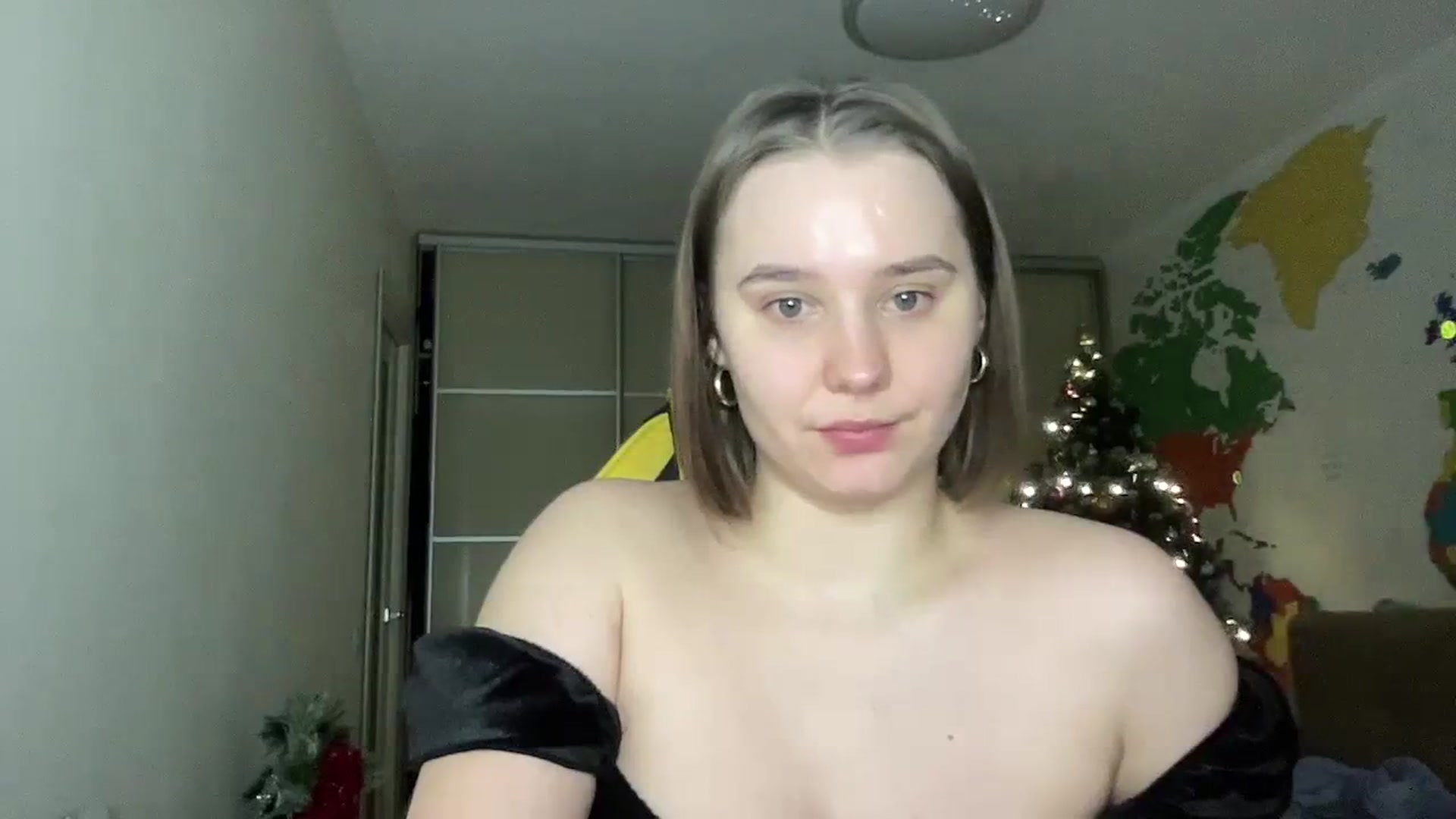 Gallery image thumbnail from TifanyTatum's myfreecams stream on, 12/25/2023, 16:03 image 2 of 20
