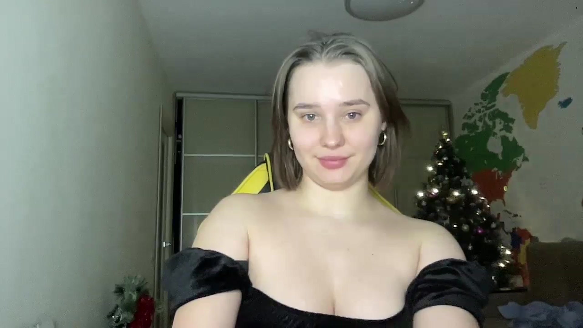 Gallery image thumbnail from TifanyTatum's myfreecams stream on, 12/25/2023, 16:03 image 13 of 20