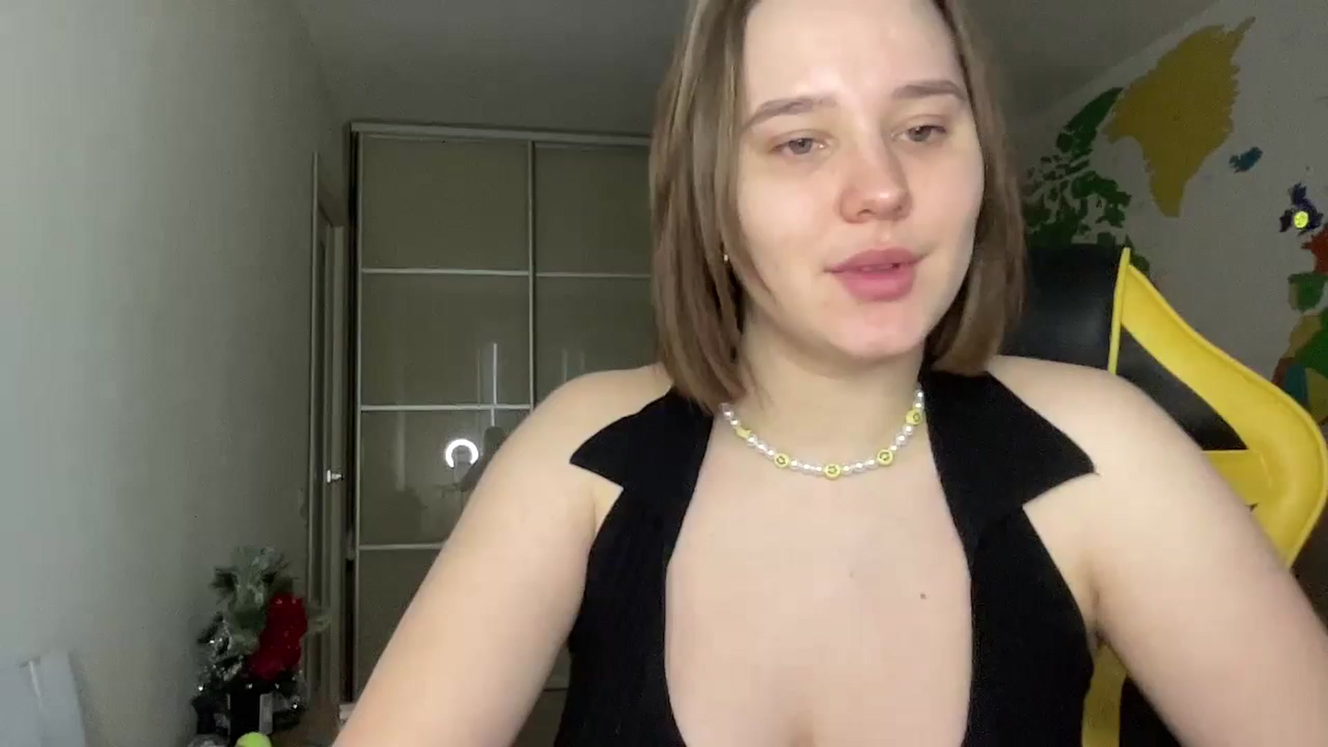 Gallery image thumbnail from TifanyTatum's myfreecams stream on, 12/28/2023, 12:28 image 12 of 20