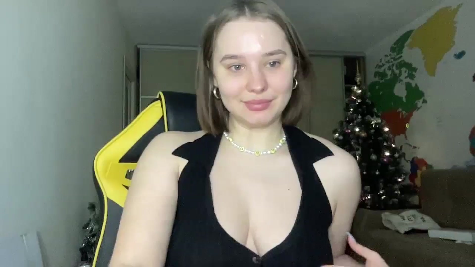 Gallery image thumbnail from TifanyTatum's myfreecams stream on, 12/28/2023, 13:13 image 6 of 20