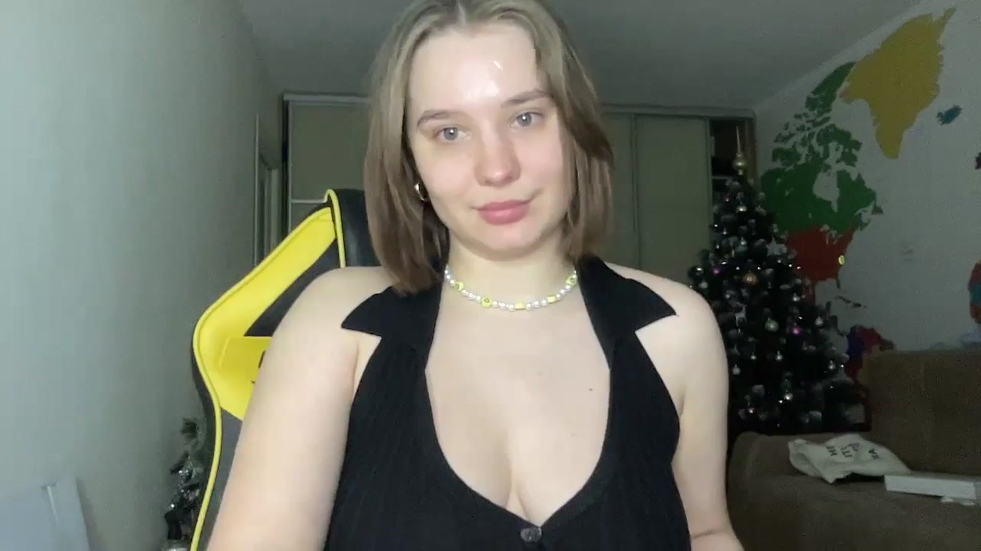 Gallery image thumbnail from TifanyTatum's myfreecams stream on, 12/28/2023, 13:13 image 7 of 20