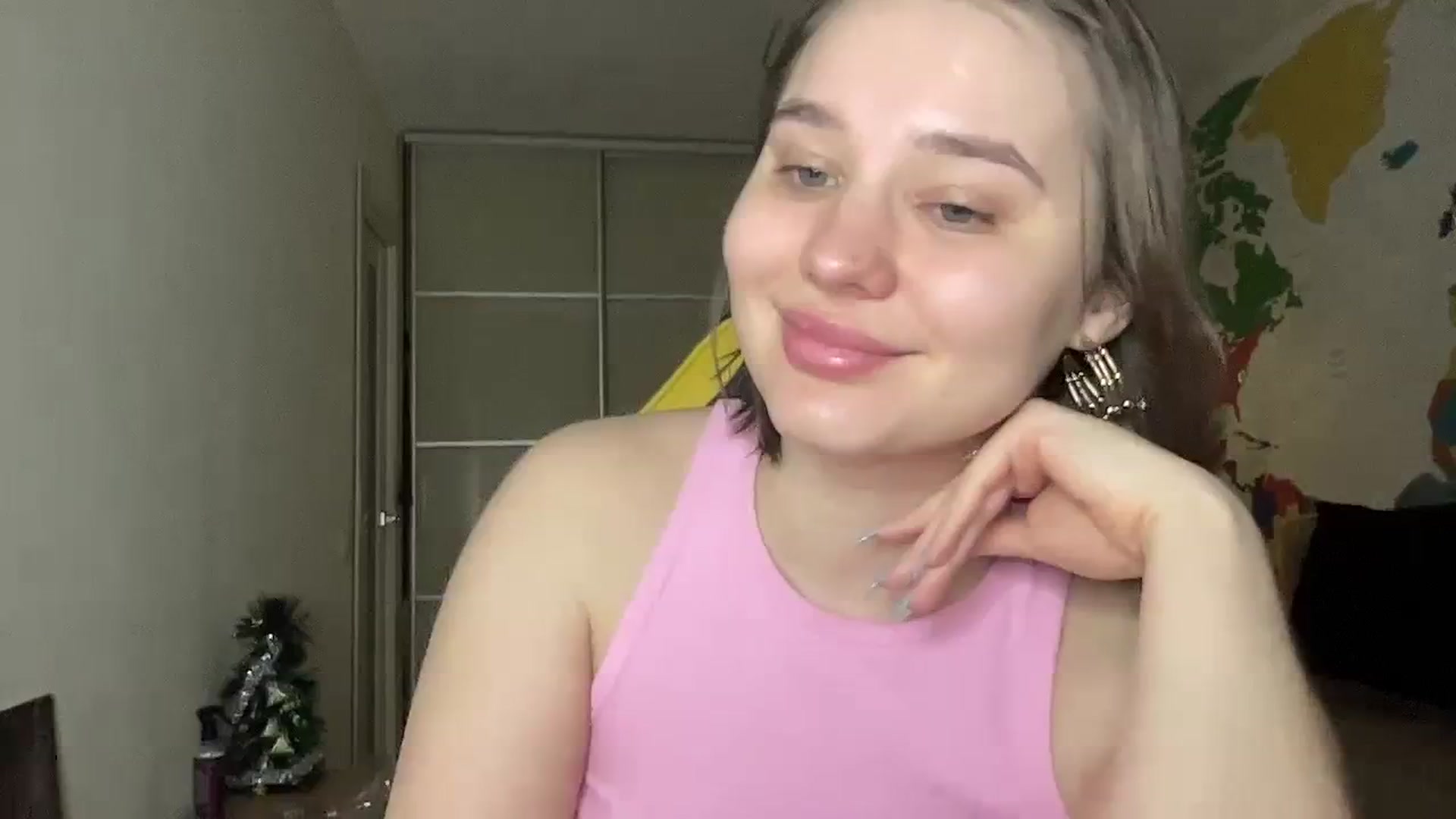Gallery image thumbnail from TifanyTatum's myfreecams stream on, 01/02/2024, 14:19 image 14 of 20