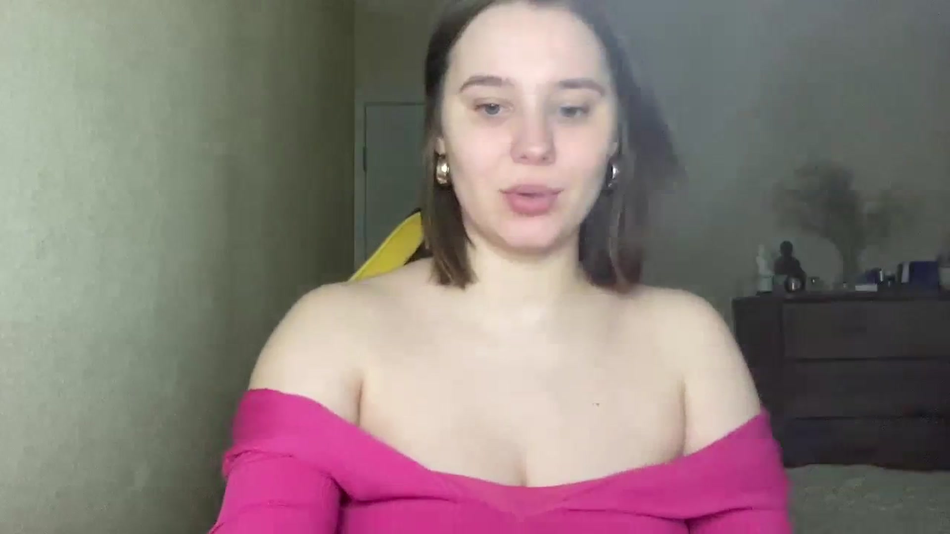 Gallery image thumbnail from TifanyTatum's myfreecams stream on, 02/25/2024, 13:10 image 13 of 20