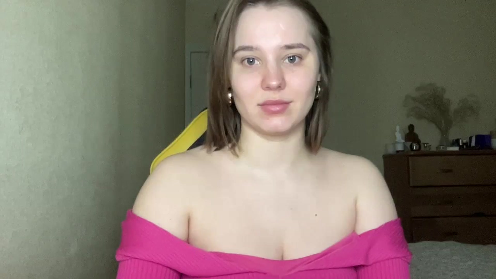 Gallery image thumbnail from TifanyTatum's myfreecams stream on, 02/25/2024, 13:10 image 6 of 20