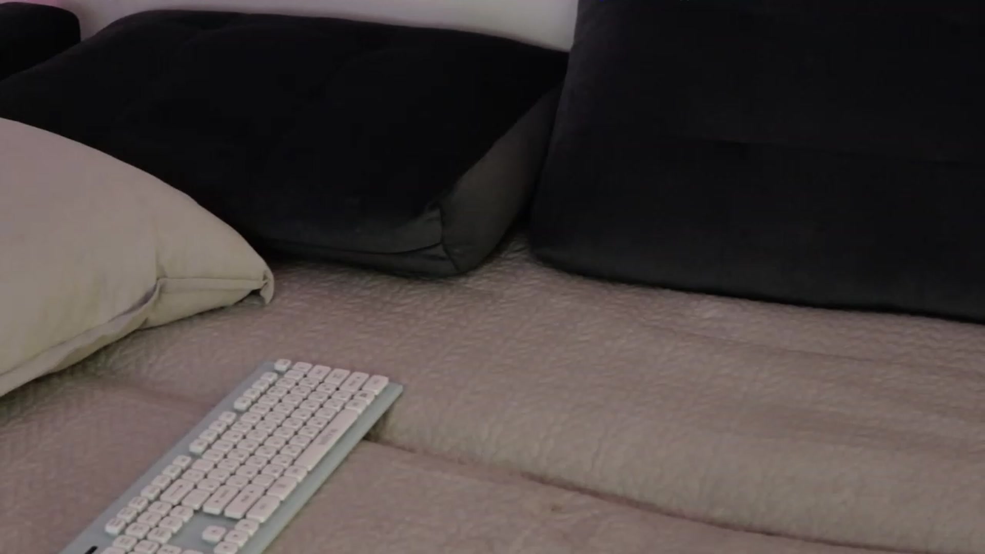 Gallery image thumbnail from Tifany_G's myfreecams stream on, 11/19/2022, 03:56 image 19 of 20