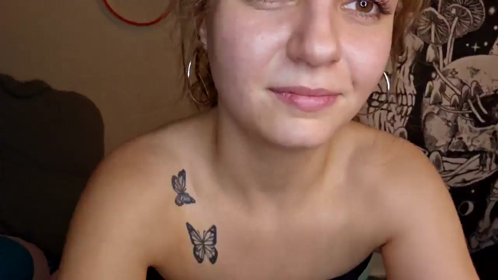Gallery image thumbnail from TiffBaby6996's myfreecams stream on, 06/01/2025, 09:44 image 2 of 20