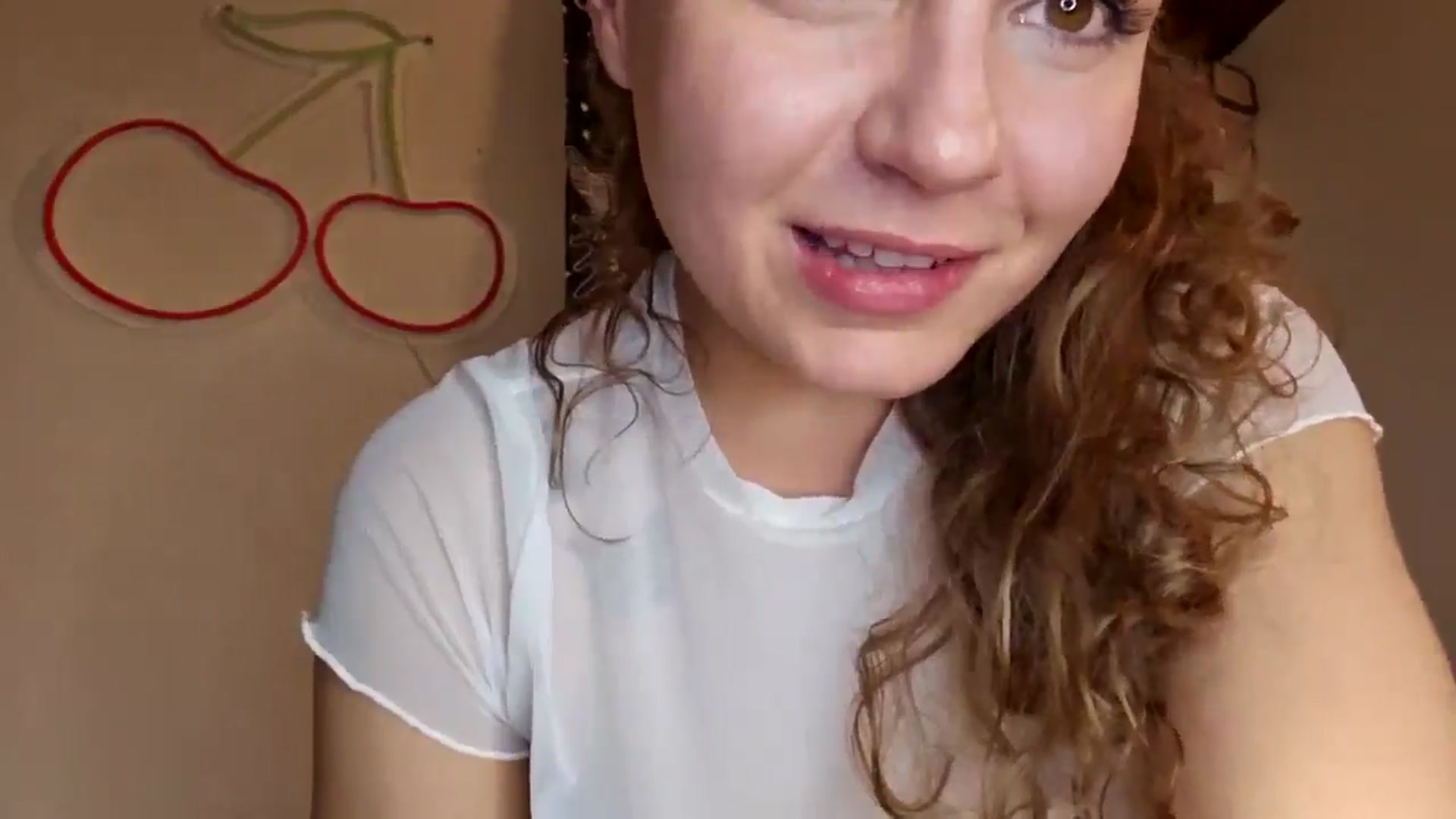 Gallery image thumbnail from TiffBaby6996's myfreecams stream on, 06/02/2025, 10:35 image 8 of 20