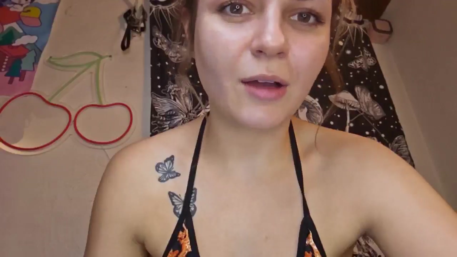 Gallery image thumbnail from TiffBaby6996's myfreecams stream on, 06/03/2025, 23:38 image 8 of 20