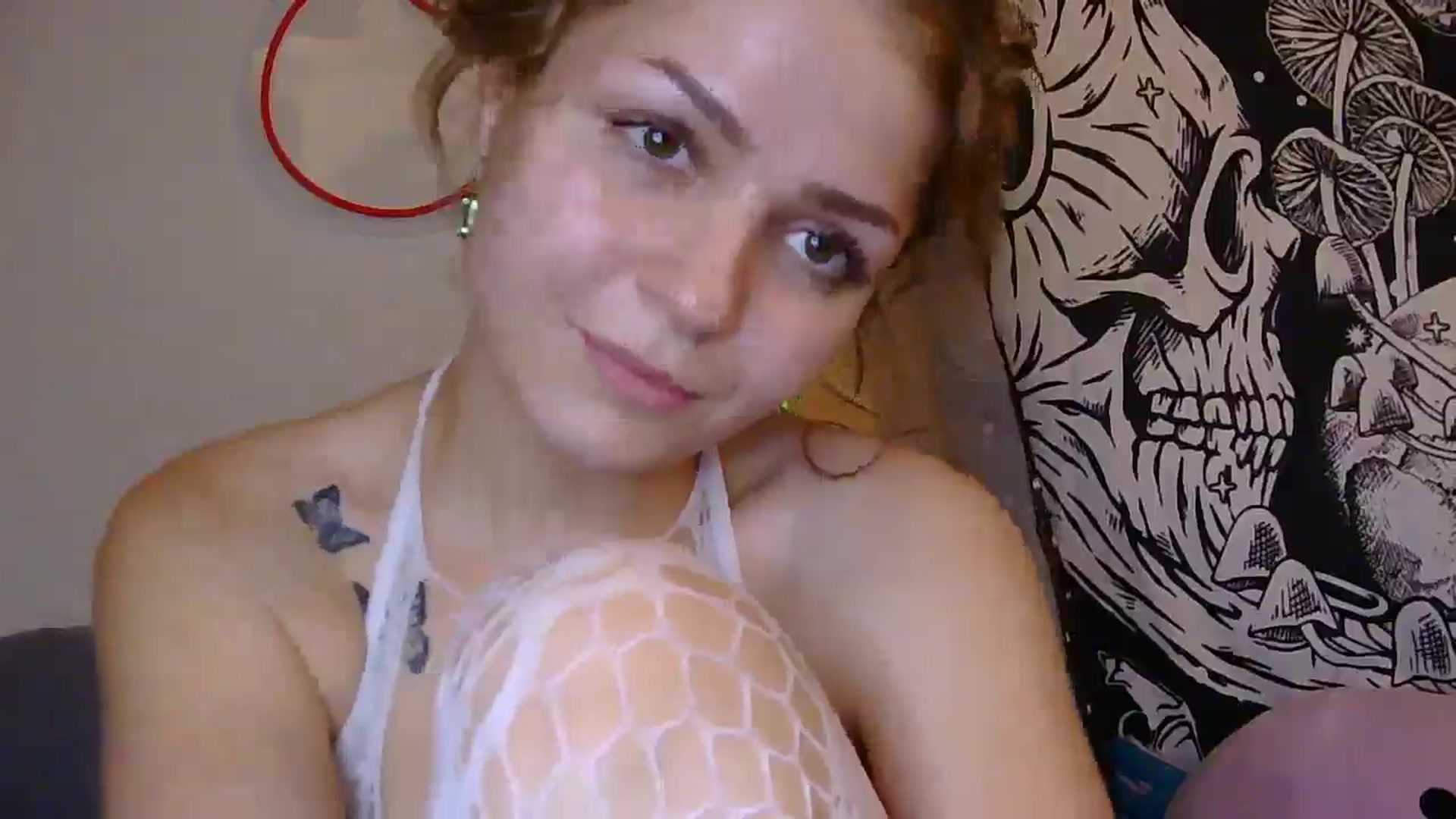 Gallery image thumbnail from TiffBaby6996's myfreecams stream on, 06/08/2025, 23:16 image 4 of 20