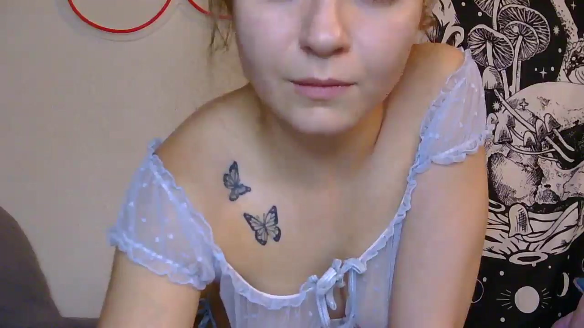 Gallery image thumbnail from TiffBaby6996's myfreecams stream on, 06/24/2025, 24:34 image 11 of 20