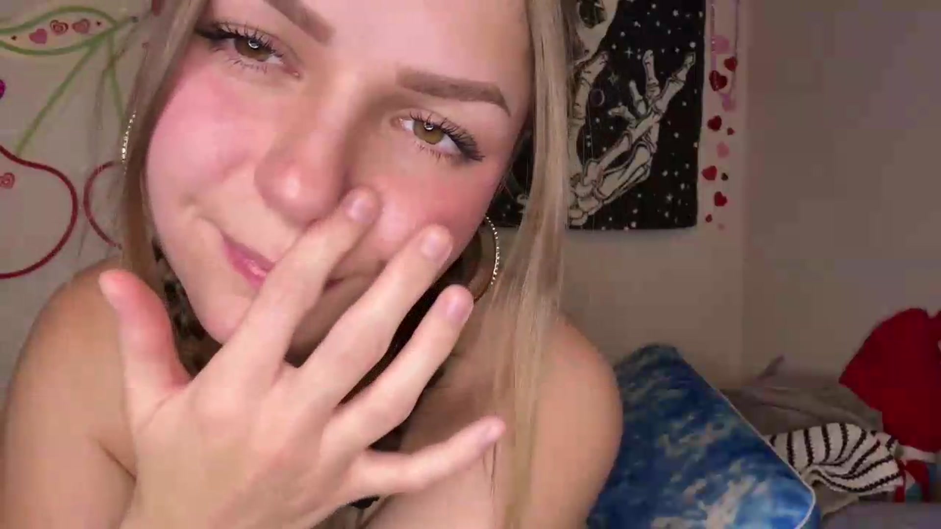 Gallery image thumbnail from TiffBaby6996's myfreecams stream on, 09/10/2026, 24:00 image 5 of 20