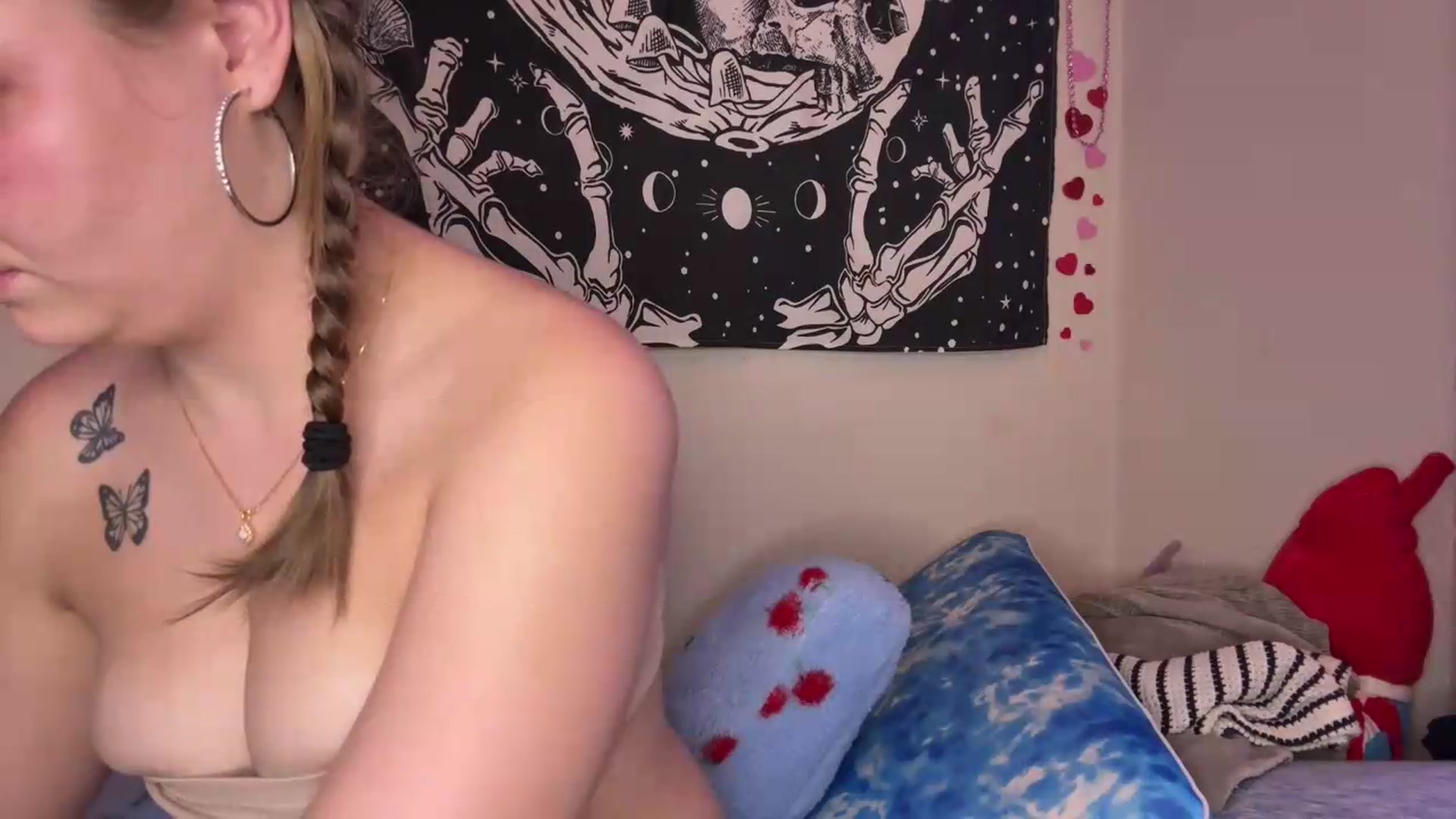Gallery image thumbnail from TiffBaby6996's myfreecams stream on, 09/10/2026, 24:00 image 18 of 20